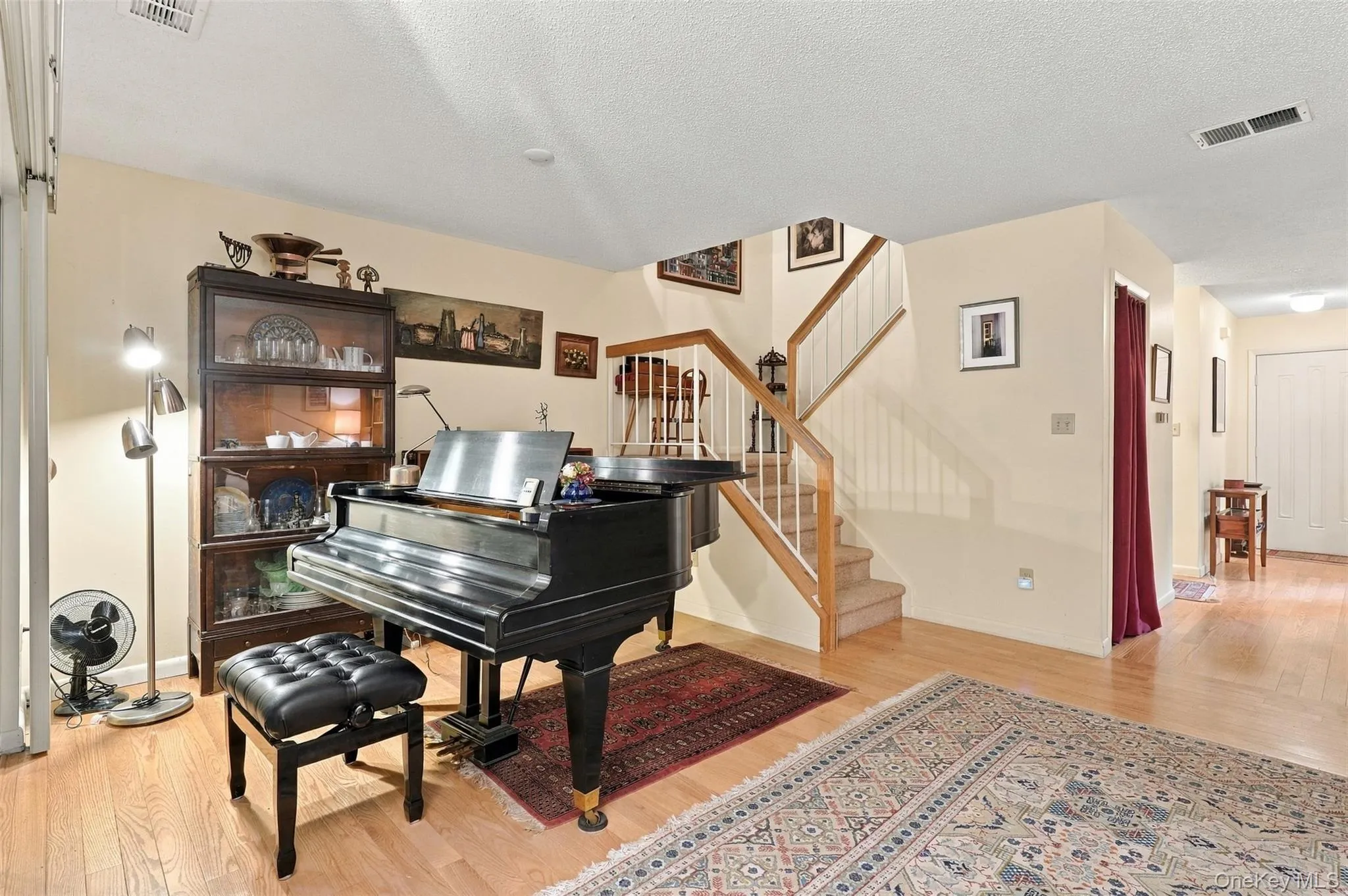 30 Knoll, Rhinebeck, NY, 2 Bedrooms Bedrooms, 5 Rooms Rooms,2 BathroomsBathrooms,Residential,For Rent,Knoll,0,1058102 30 Knoll, Rhinebeck, NY, 2 Bedrooms Bedrooms, 5 Rooms Rooms,2 BathroomsBathrooms,Residential,For Rent,Knoll,0,1058102