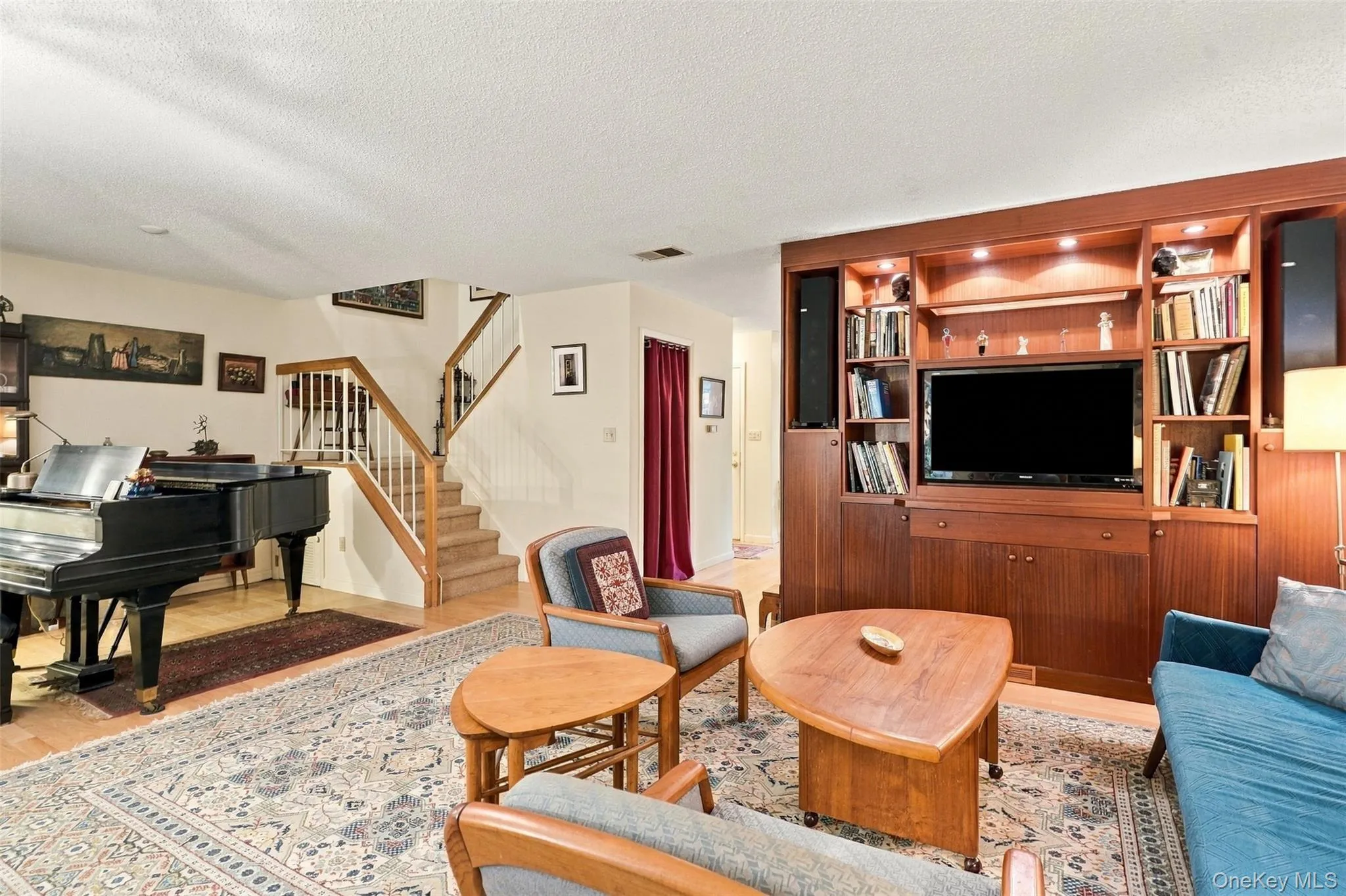 30 Knoll, Rhinebeck, NY, 2 Bedrooms Bedrooms, 5 Rooms Rooms,2 BathroomsBathrooms,Residential,For Rent,Knoll,0,1058102 30 Knoll, Rhinebeck, NY, 2 Bedrooms Bedrooms, 5 Rooms Rooms,2 BathroomsBathrooms,Residential,For Rent,Knoll,0,1058102