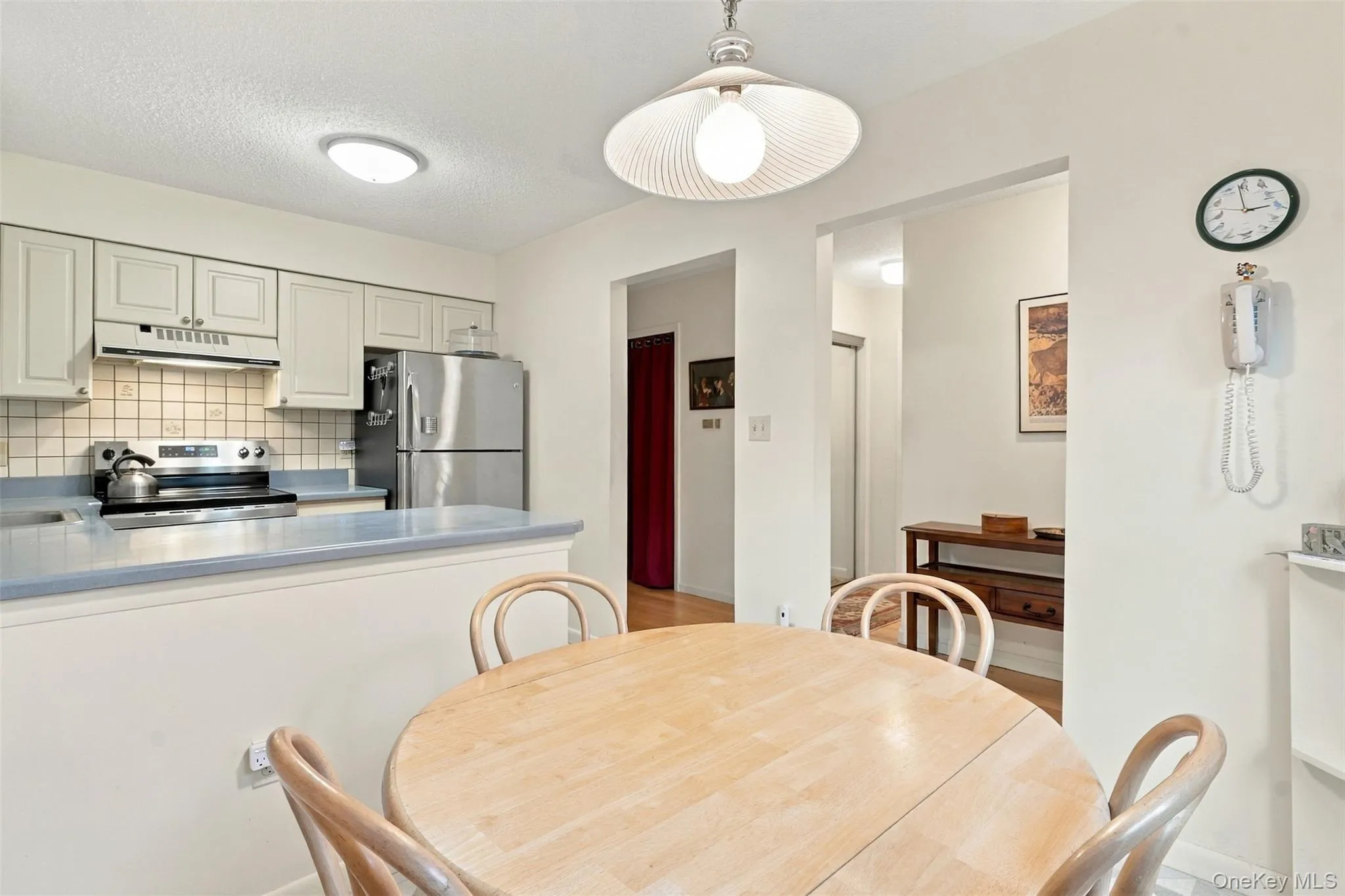 30 Knoll, Rhinebeck, NY, 2 Bedrooms Bedrooms, 5 Rooms Rooms,2 BathroomsBathrooms,Residential,For Rent,Knoll,0,1058102 30 Knoll, Rhinebeck, NY, 2 Bedrooms Bedrooms, 5 Rooms Rooms,2 BathroomsBathrooms,Residential,For Rent,Knoll,0,1058102
