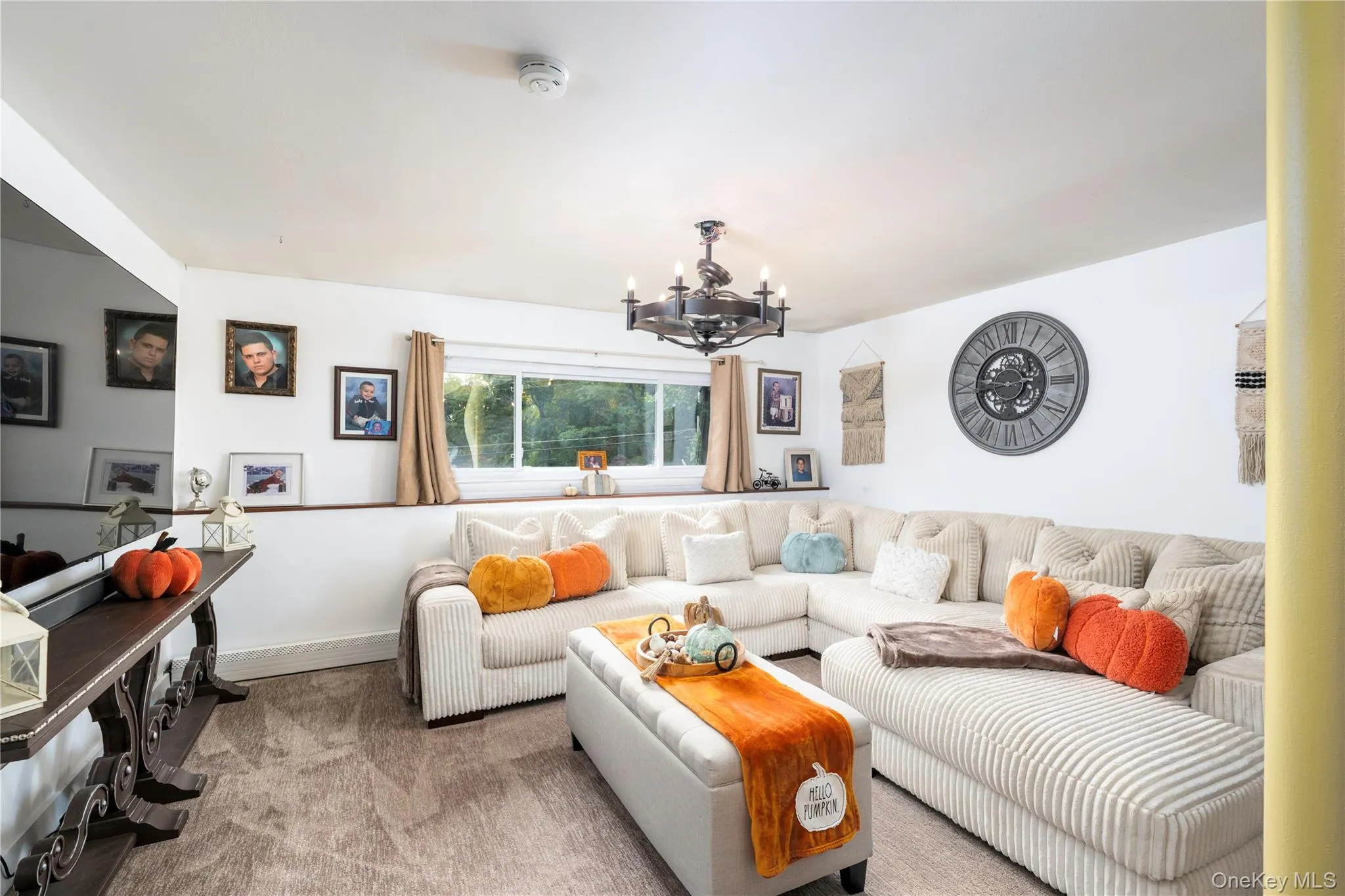 75 Chestnut Ridge Road, Carmel, NY, 3 Bedrooms Bedrooms, 7 Rooms Rooms,2 BathroomsBathrooms,Residential,For Rent,Chestnut Ridge,0,1058105 75 Chestnut Ridge Road, Carmel, NY, 3 Bedrooms Bedrooms, 7 Rooms Rooms,2 BathroomsBathrooms,Residential,For Rent,Chestnut Ridge,0,1058105