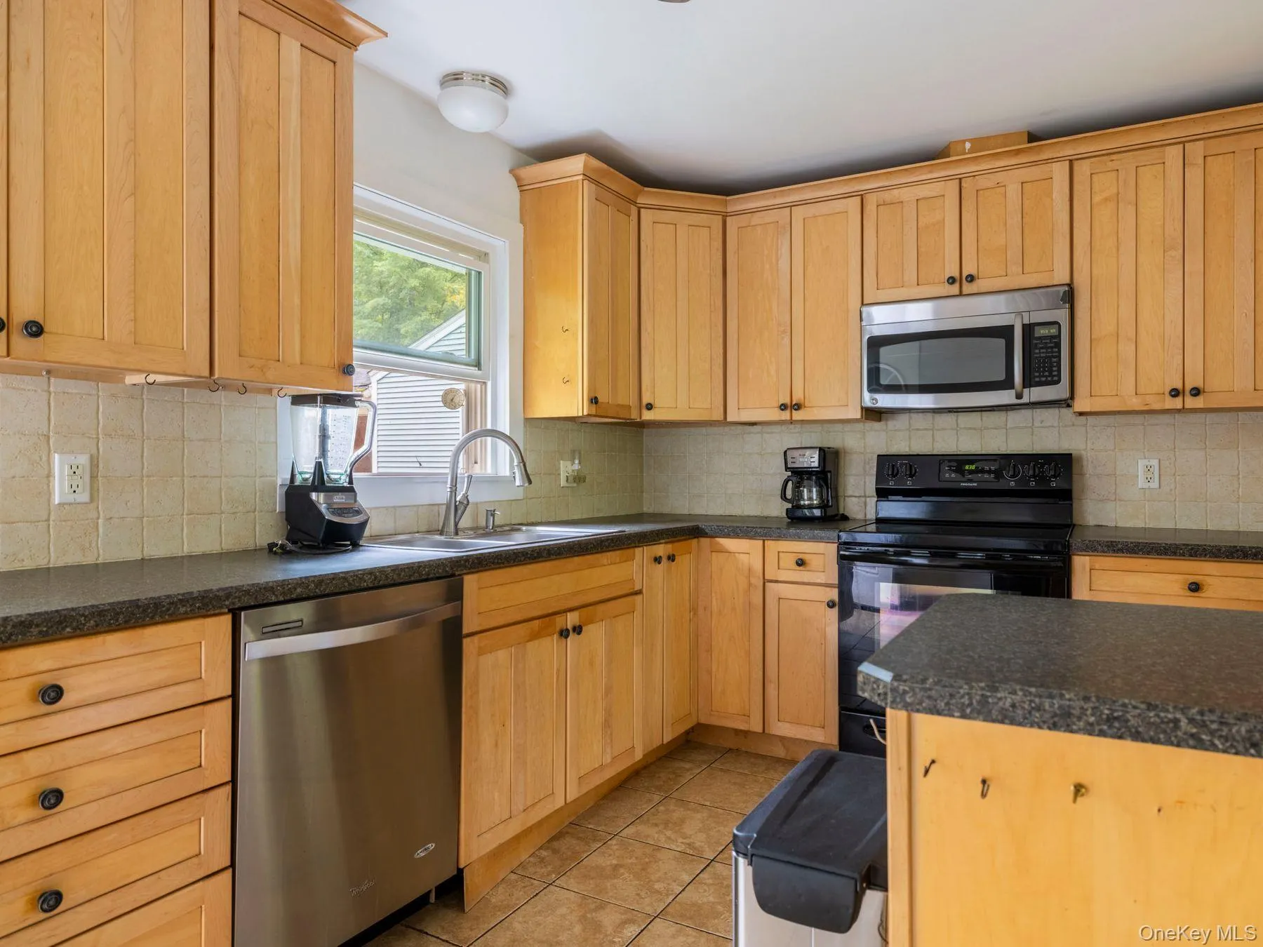 5 Van De Bogart Road, Woodstock, NY, 3 Bedrooms Bedrooms, 6 Rooms Rooms,1 BathroomBathrooms,Residential,For Rent,Van De Bogart,0,1058111 5 Van De Bogart Road, Woodstock, NY, 3 Bedrooms Bedrooms, 6 Rooms Rooms,1 BathroomBathrooms,Residential,For Rent,Van De Bogart,0,1058111