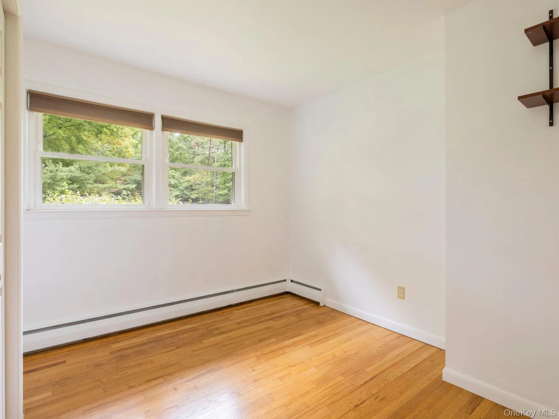 5 Van De Bogart Road, Woodstock, NY, 3 Bedrooms Bedrooms, 6 Rooms Rooms,1 BathroomBathrooms,Residential,For Rent,Van De Bogart,0,1058111 5 Van De Bogart Road, Woodstock, NY, 3 Bedrooms Bedrooms, 6 Rooms Rooms,1 BathroomBathrooms,Residential,For Rent,Van De Bogart,0,1058111