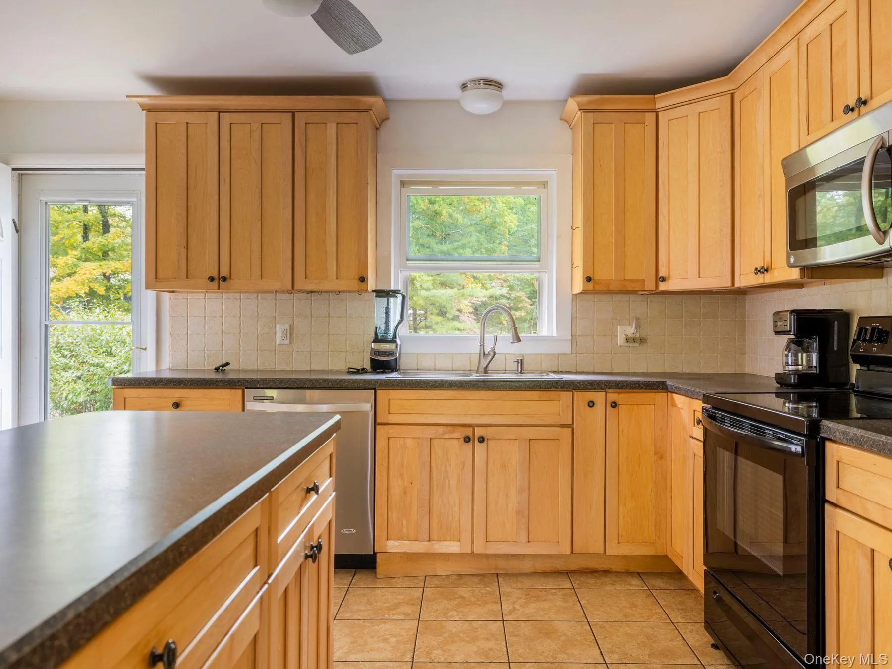 5 Van De Bogart Road, Woodstock, NY, 3 Bedrooms Bedrooms, 6 Rooms Rooms,1 BathroomBathrooms,Residential,For Rent,Van De Bogart,0,1058111 5 Van De Bogart Road, Woodstock, NY, 3 Bedrooms Bedrooms, 6 Rooms Rooms,1 BathroomBathrooms,Residential,For Rent,Van De Bogart,0,1058111