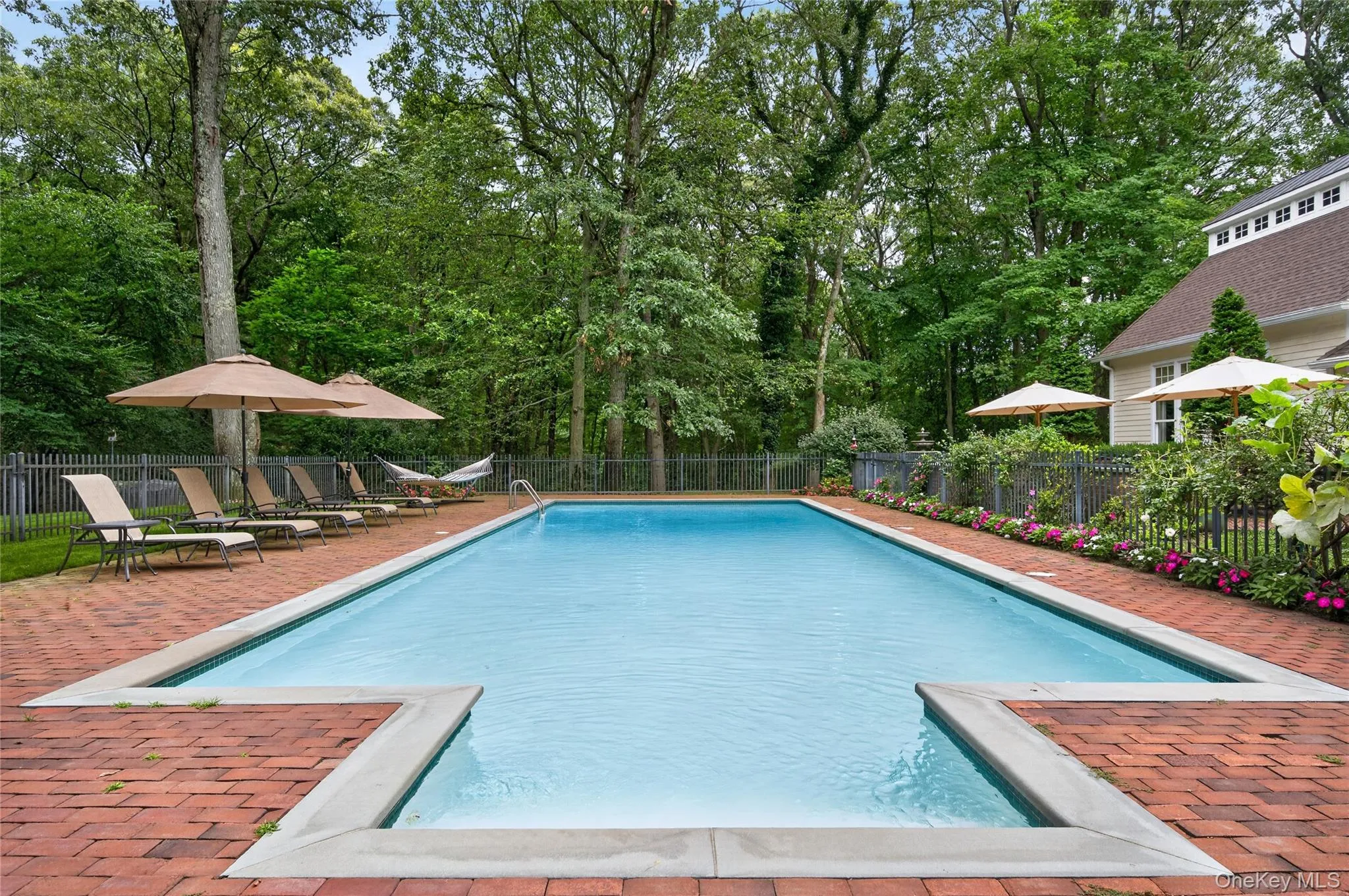 136 Cove Neck Road, Oyster Bay, NY, 5 Bedrooms Bedrooms, 10 Rooms Rooms,4 BathroomsBathrooms,Residential,For Rent,Cove Neck,0,1058118 136 Cove Neck Road, Oyster Bay, NY, 5 Bedrooms Bedrooms, 10 Rooms Rooms,4 BathroomsBathrooms,Residential,For Rent,Cove Neck,0,1058118