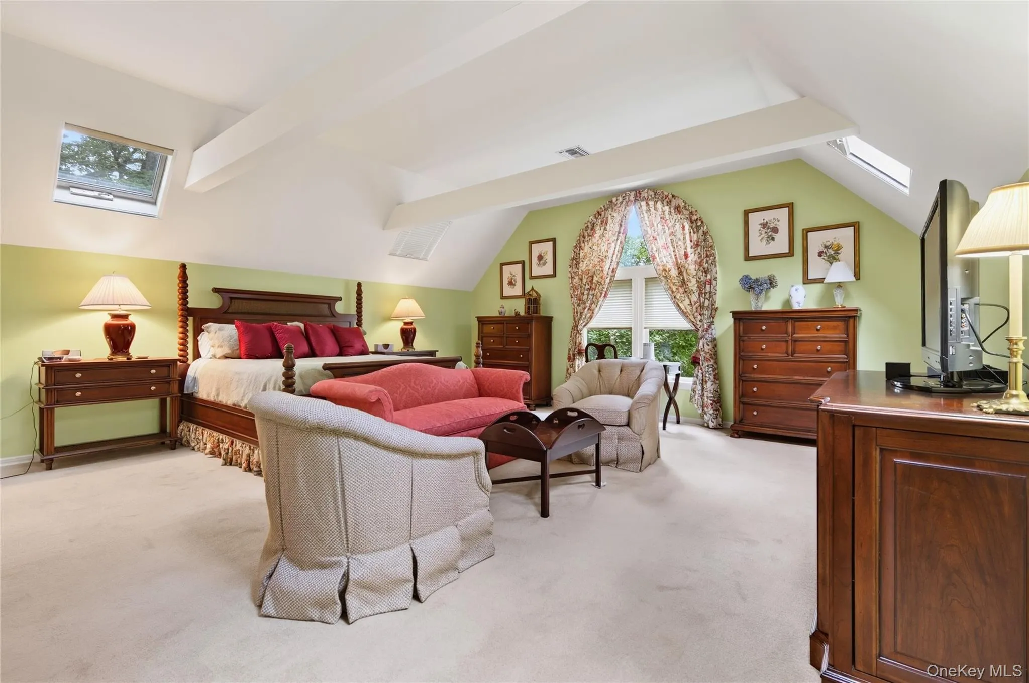 136 Cove Neck Road, Oyster Bay, NY, 5 Bedrooms Bedrooms, 10 Rooms Rooms,4 BathroomsBathrooms,Residential,For Rent,Cove Neck,0,1058118 136 Cove Neck Road, Oyster Bay, NY, 5 Bedrooms Bedrooms, 10 Rooms Rooms,4 BathroomsBathrooms,Residential,For Rent,Cove Neck,0,1058118
