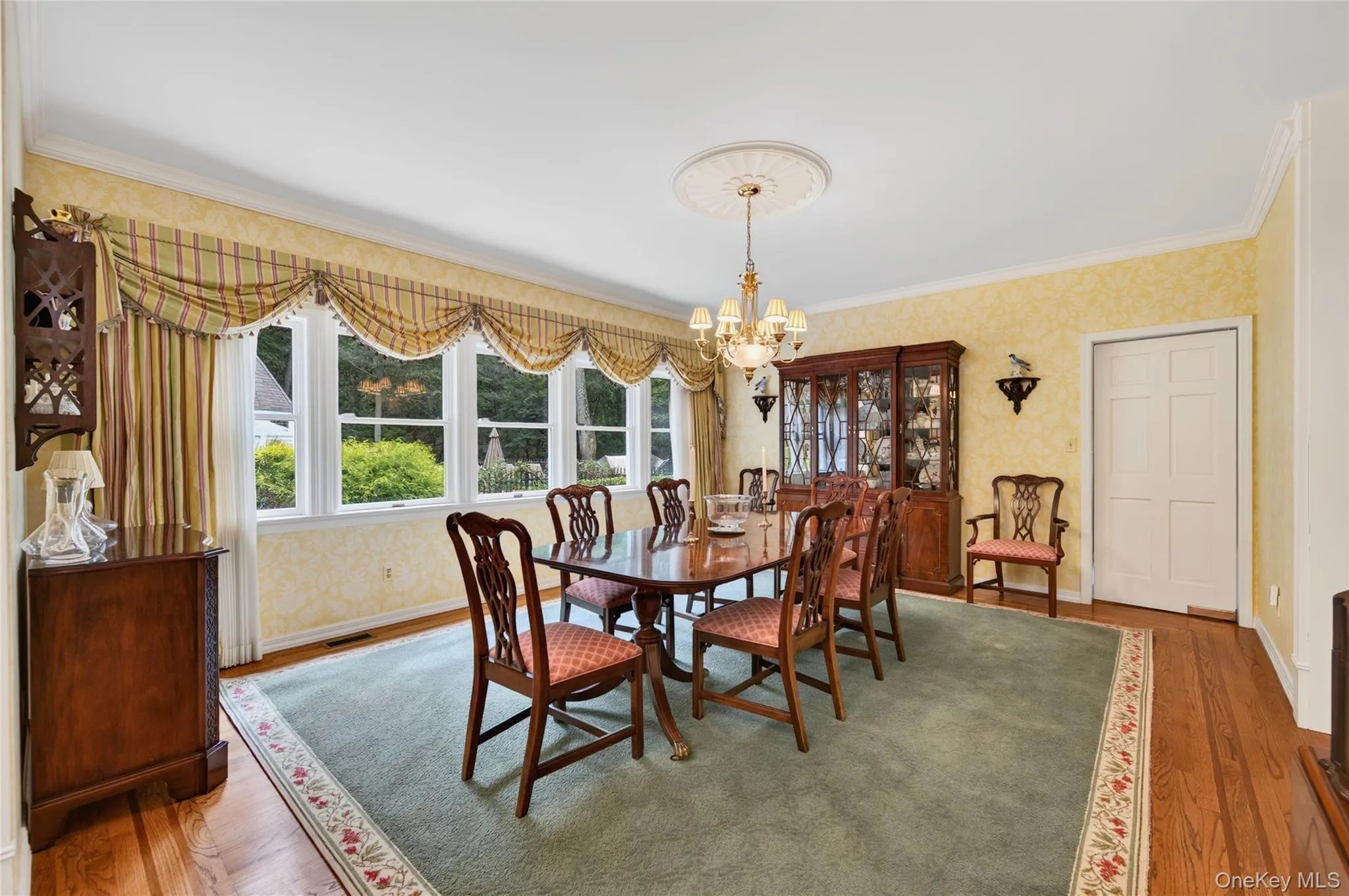 136 Cove Neck Road, Oyster Bay, NY, 5 Bedrooms Bedrooms, 10 Rooms Rooms,4 BathroomsBathrooms,Residential,For Rent,Cove Neck,0,1058118 136 Cove Neck Road, Oyster Bay, NY, 5 Bedrooms Bedrooms, 10 Rooms Rooms,4 BathroomsBathrooms,Residential,For Rent,Cove Neck,0,1058118