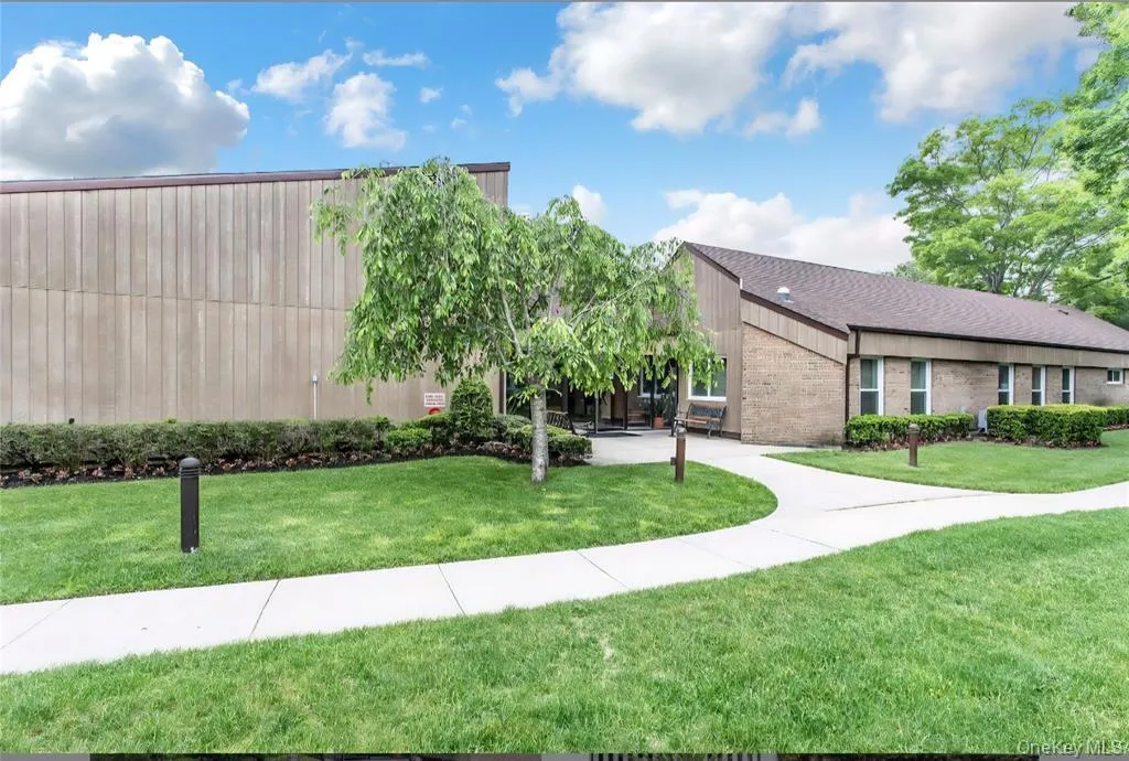 36 Revere Drive, Islip, NY, 2 Bedroom Bedrooms, 6 Room Rooms,2 BathroomBathrooms,Residential Lease,For Rent,Revere,0,1058130 36 Revere Drive, Islip, NY, 2 Bedroom Bedrooms, 6 Room Rooms,2 BathroomBathrooms,Residential Lease,For Rent,Revere,0,1058130