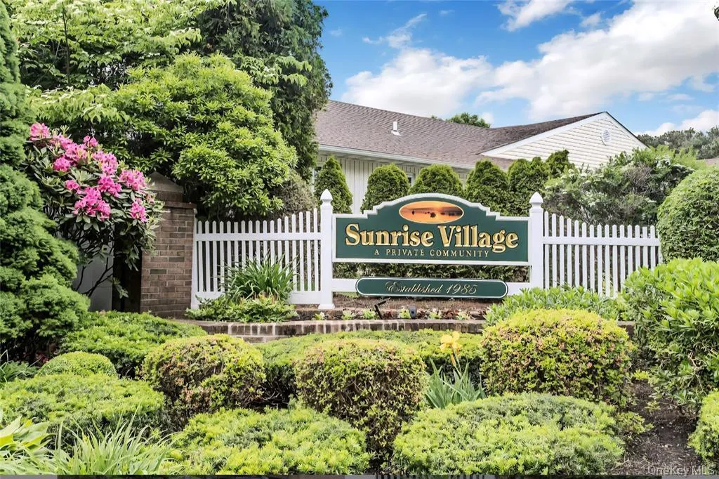 36 Revere Drive, Islip, NY, 2 Bedroom Bedrooms, 6 Room Rooms,2 BathroomBathrooms,Residential Lease,For Rent,Revere,0,1058130 36 Revere Drive, Islip, NY, 2 Bedroom Bedrooms, 6 Room Rooms,2 BathroomBathrooms,Residential Lease,For Rent,Revere,0,1058130