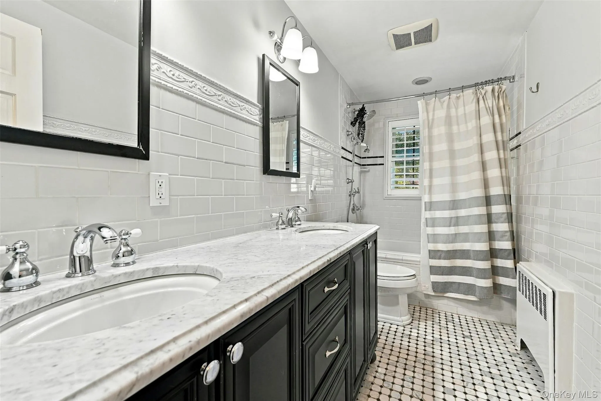 42 Marie Drive, Huntington, NY, 4 Bedrooms Bedrooms, 8 Rooms Rooms,2 BathroomsBathrooms,Residential,For Rent,Marie,0,1058133 42 Marie Drive, Huntington, NY, 4 Bedrooms Bedrooms, 8 Rooms Rooms,2 BathroomsBathrooms,Residential,For Rent,Marie,0,1058133