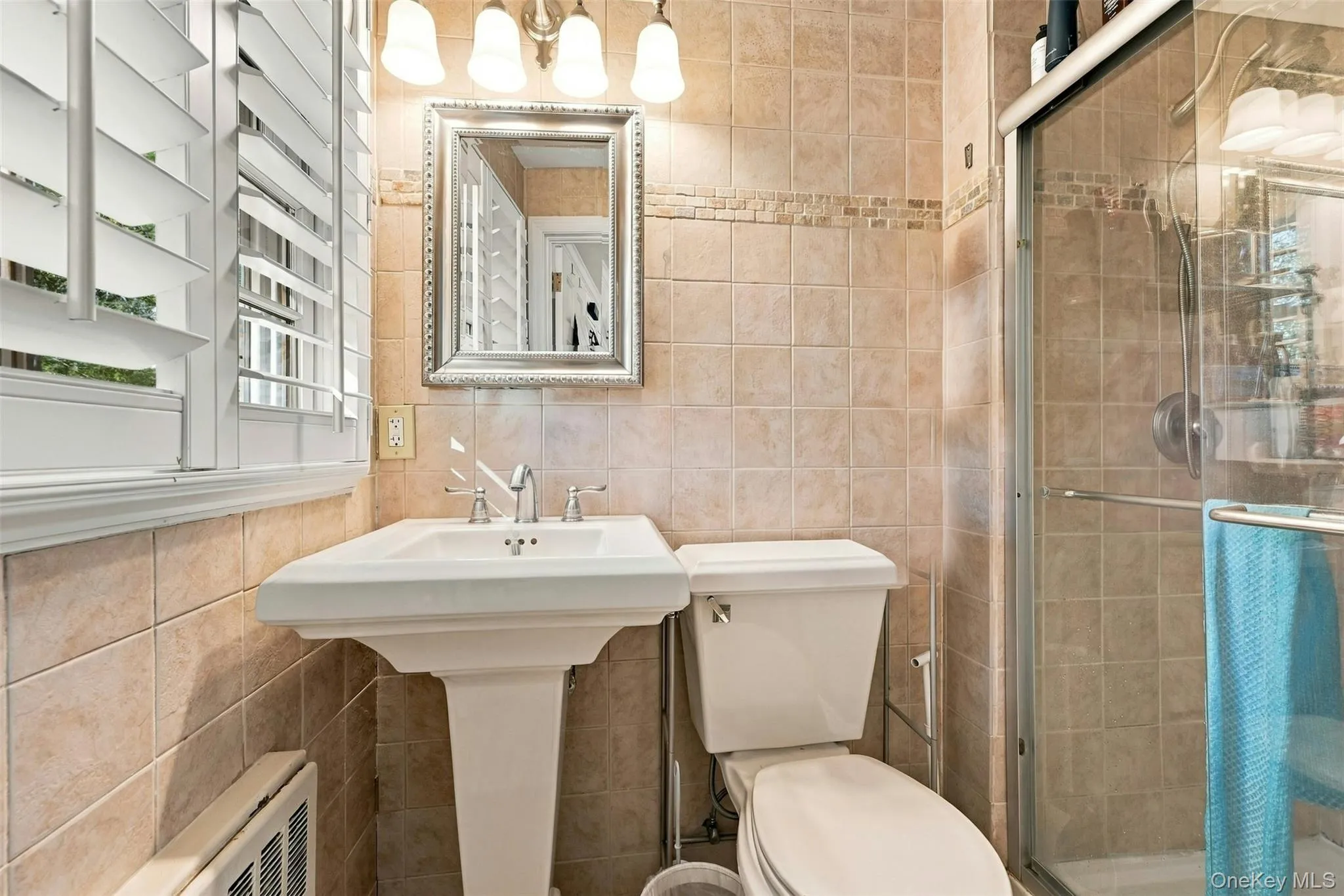 42 Marie Drive, Huntington, NY, 4 Bedrooms Bedrooms, 8 Rooms Rooms,2 BathroomsBathrooms,Residential,For Rent,Marie,0,1058133 42 Marie Drive, Huntington, NY, 4 Bedrooms Bedrooms, 8 Rooms Rooms,2 BathroomsBathrooms,Residential,For Rent,Marie,0,1058133