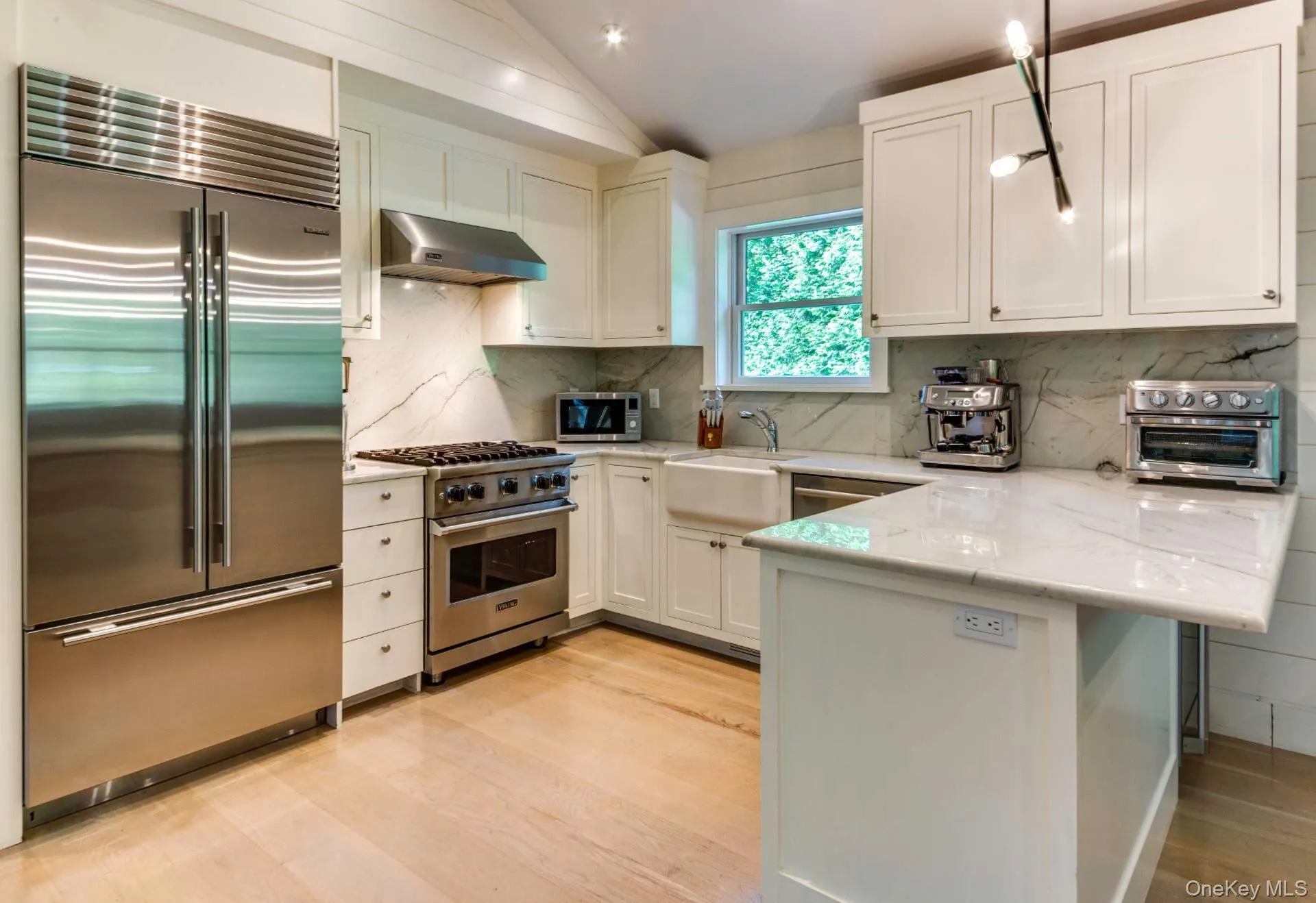 66 Crystal Drive, East Hampton, NY, 2 Bedrooms Bedrooms, 4 Rooms Rooms,2 BathroomsBathrooms,Residential,For Rent,Crystal,0,1058135 66 Crystal Drive, East Hampton, NY, 2 Bedrooms Bedrooms, 4 Rooms Rooms,2 BathroomsBathrooms,Residential,For Rent,Crystal,0,1058135