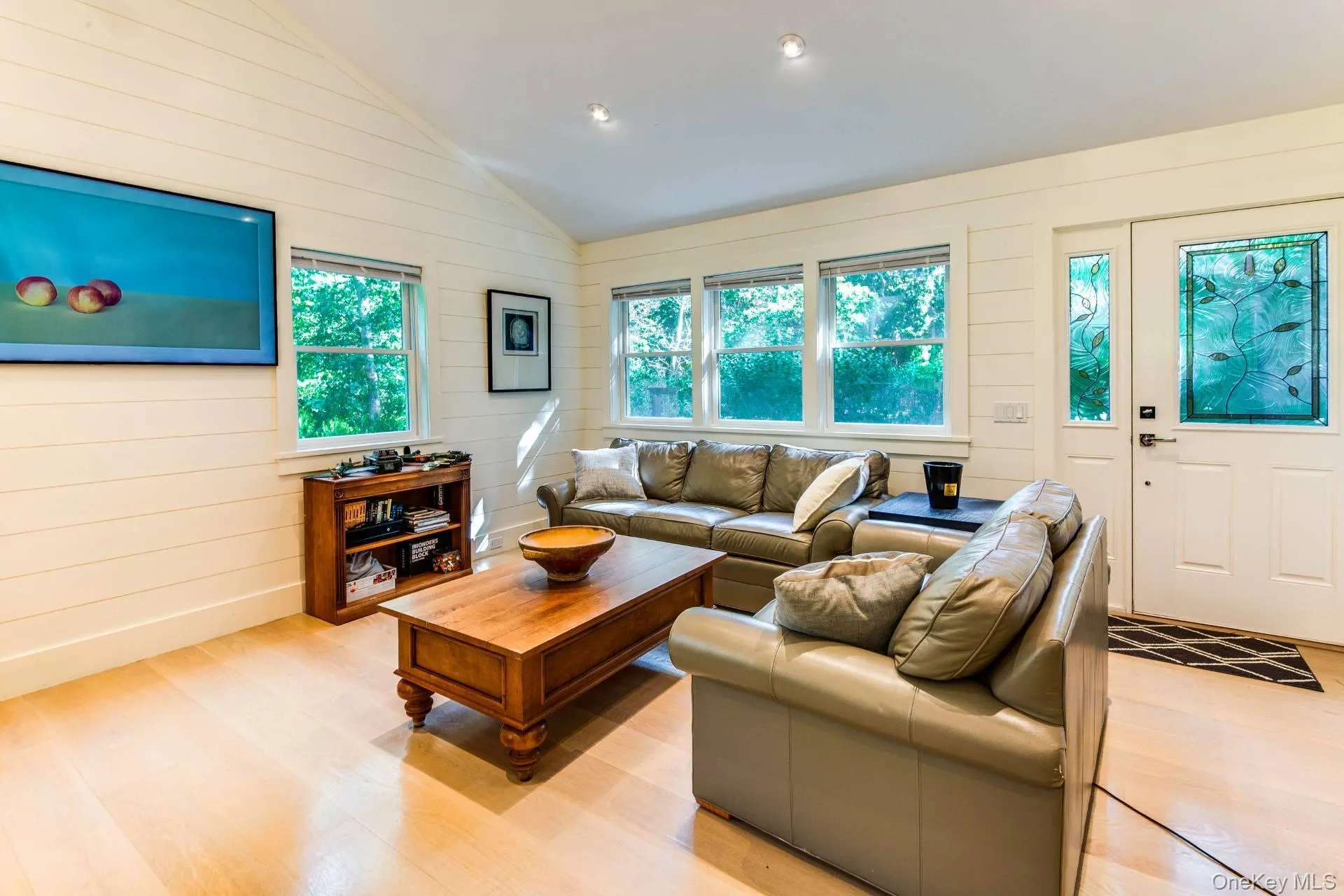 66 Crystal Drive, East Hampton, NY, 2 Bedrooms Bedrooms, 4 Rooms Rooms,2 BathroomsBathrooms,Residential,For Rent,Crystal,0,1058135 66 Crystal Drive, East Hampton, NY, 2 Bedrooms Bedrooms, 4 Rooms Rooms,2 BathroomsBathrooms,Residential,For Rent,Crystal,0,1058135