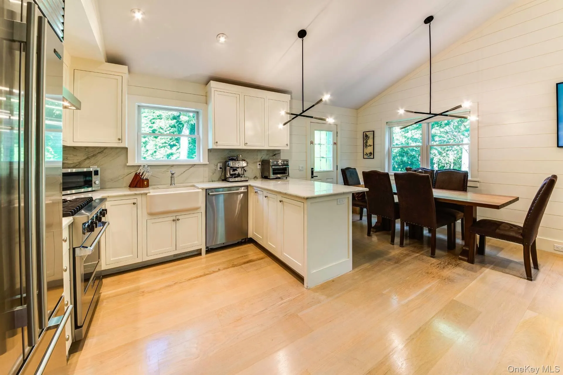 66 Crystal Drive, East Hampton, NY, 2 Bedrooms Bedrooms, 4 Rooms Rooms,2 BathroomsBathrooms,Residential,For Rent,Crystal,0,1058135 66 Crystal Drive, East Hampton, NY, 2 Bedrooms Bedrooms, 4 Rooms Rooms,2 BathroomsBathrooms,Residential,For Rent,Crystal,0,1058135