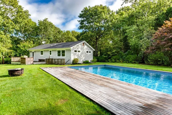 66 Crystal Drive, East Hampton, New York 11937