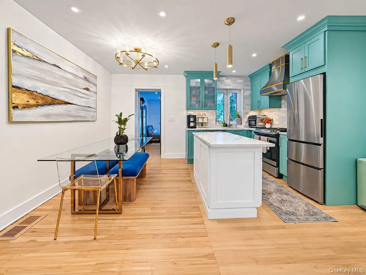 8449 127th Street, New York, NY, 4 Bedrooms Bedrooms, 10 Rooms Rooms,1 BathroomBathrooms,Residential,For Rent,127th,0,1058136 8449 127th Street, New York, NY, 4 Bedrooms Bedrooms, 10 Rooms Rooms,1 BathroomBathrooms,Residential,For Rent,127th,0,1058136