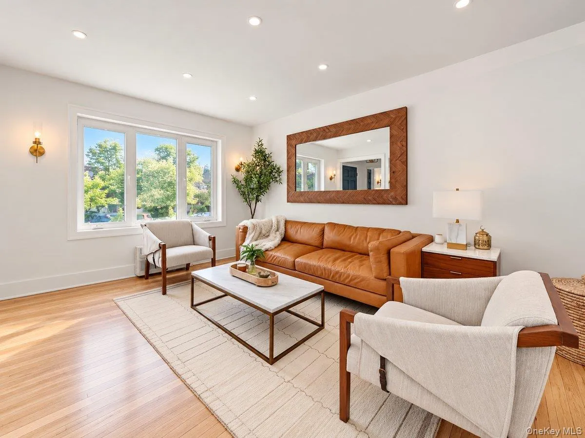 8449 127th Street, New York, NY, 4 Bedrooms Bedrooms, 10 Rooms Rooms,1 BathroomBathrooms,Residential,For Rent,127th,0,1058136 8449 127th Street, New York, NY, 4 Bedrooms Bedrooms, 10 Rooms Rooms,1 BathroomBathrooms,Residential,For Rent,127th,0,1058136