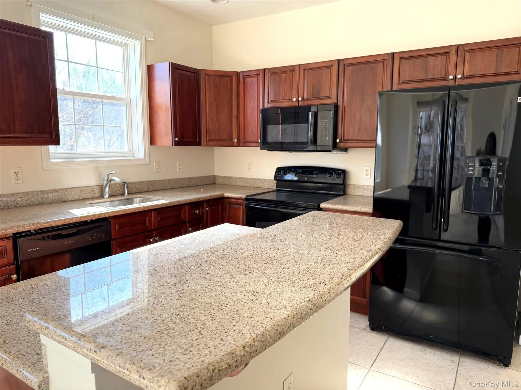 937 Tower Ridge Circle, Middletown, NY, 2 Bedroom Bedrooms, 6 Room Rooms,2 BathroomBathrooms,Residential Lease,For Rent,Tower Ridge,0,1058140 937 Tower Ridge Circle, Middletown, NY, 2 Bedroom Bedrooms, 6 Room Rooms,2 BathroomBathrooms,Residential Lease,For Rent,Tower Ridge,0,1058140
