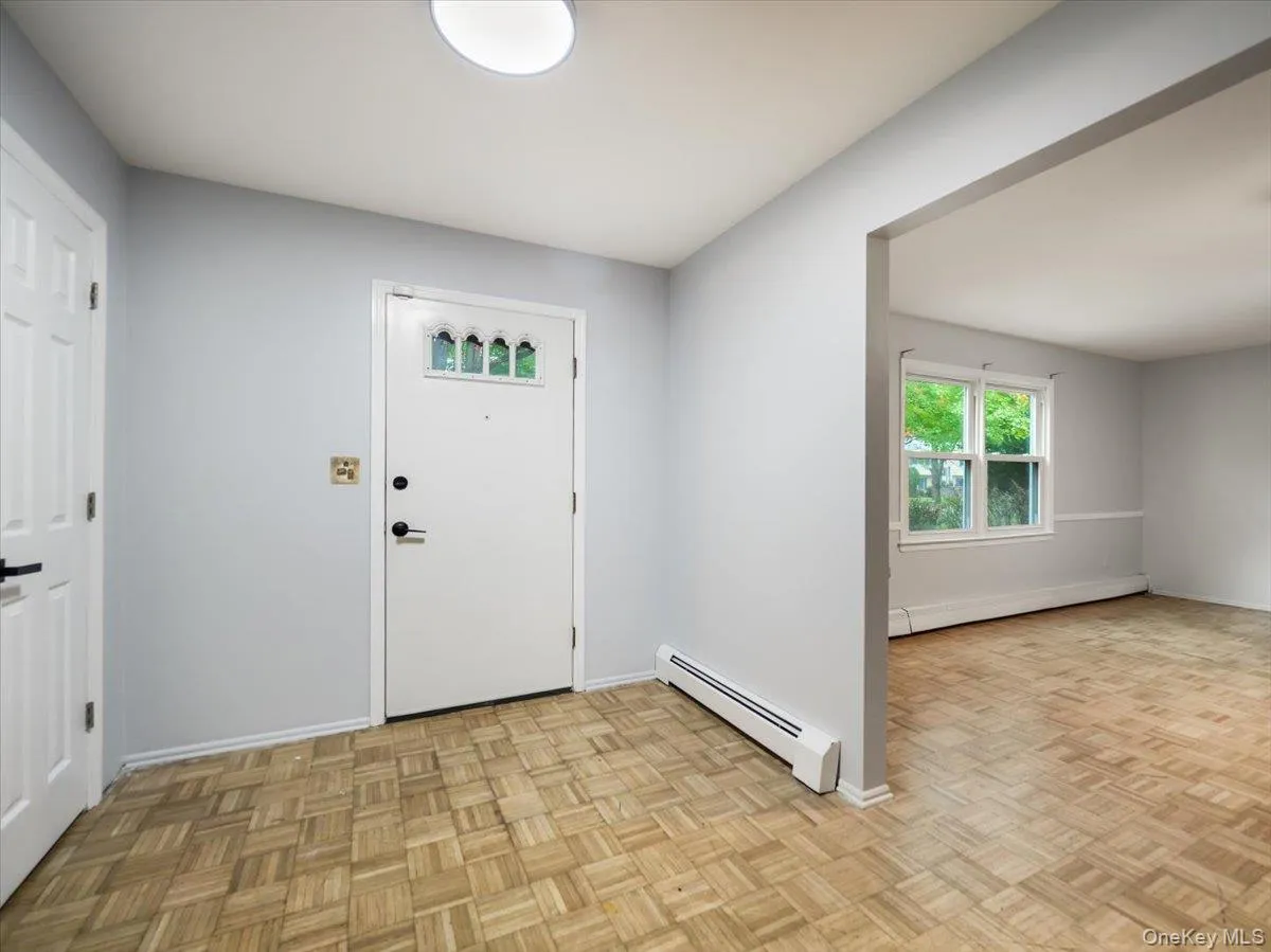 2 Enterprise Court, Clarkstown, NY, 5 Bedrooms Bedrooms, 13 Rooms Rooms,3 BathroomsBathrooms,Residential Lease,For Rent,Enterprise,0,1058141 2 Enterprise Court, Clarkstown, NY, 5 Bedrooms Bedrooms, 13 Rooms Rooms,3 BathroomsBathrooms,Residential Lease,For Rent,Enterprise,0,1058141