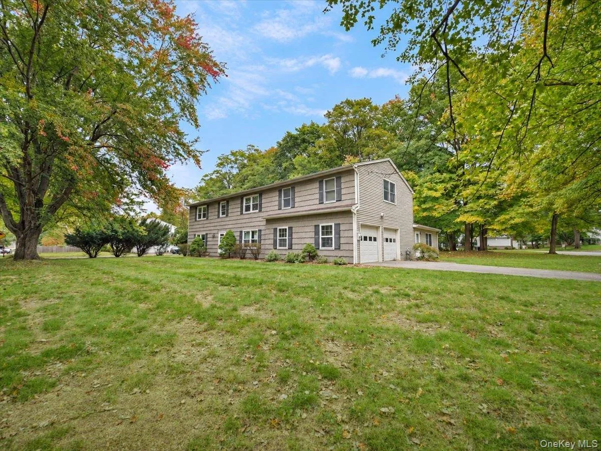 2 Enterprise Court, Clarkstown, NY, 5 Bedrooms Bedrooms, 13 Rooms Rooms,3 BathroomsBathrooms,Residential Lease,For Rent,Enterprise,0,1058141 2 Enterprise Court, Clarkstown, NY, 5 Bedrooms Bedrooms, 13 Rooms Rooms,3 BathroomsBathrooms,Residential Lease,For Rent,Enterprise,0,1058141
