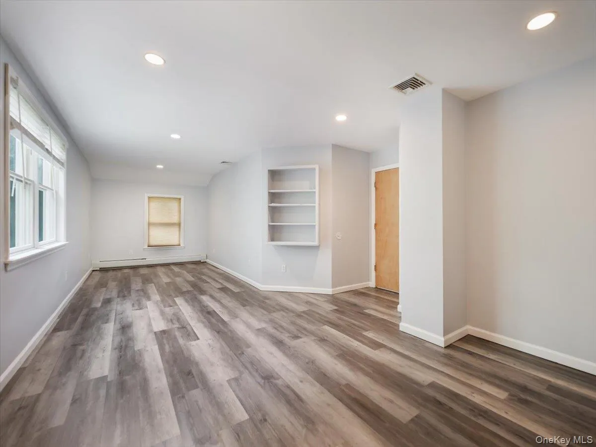 2 Enterprise Court, Clarkstown, NY, 5 Bedrooms Bedrooms, 13 Rooms Rooms,3 BathroomsBathrooms,Residential Lease,For Rent,Enterprise,0,1058141 2 Enterprise Court, Clarkstown, NY, 5 Bedrooms Bedrooms, 13 Rooms Rooms,3 BathroomsBathrooms,Residential Lease,For Rent,Enterprise,0,1058141