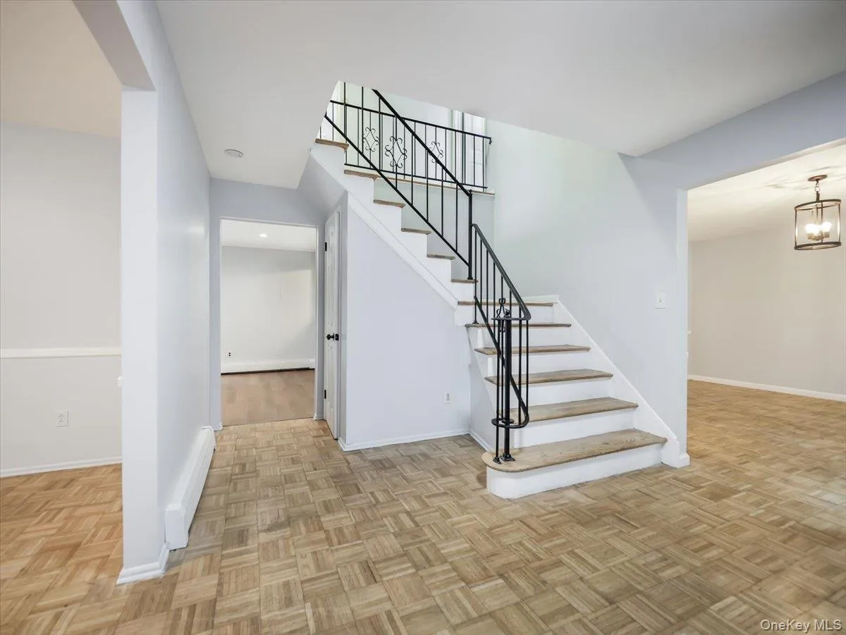 2 Enterprise Court, Clarkstown, NY, 5 Bedrooms Bedrooms, 13 Rooms Rooms,3 BathroomsBathrooms,Residential Lease,For Rent,Enterprise,0,1058141 2 Enterprise Court, Clarkstown, NY, 5 Bedrooms Bedrooms, 13 Rooms Rooms,3 BathroomsBathrooms,Residential Lease,For Rent,Enterprise,0,1058141
