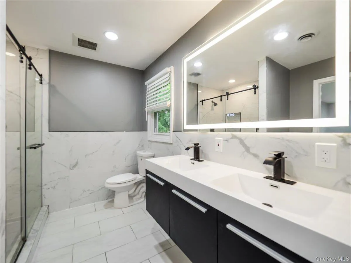 2 Enterprise Court, Clarkstown, NY, 5 Bedrooms Bedrooms, 13 Rooms Rooms,3 BathroomsBathrooms,Residential Lease,For Rent,Enterprise,0,1058141 2 Enterprise Court, Clarkstown, NY, 5 Bedrooms Bedrooms, 13 Rooms Rooms,3 BathroomsBathrooms,Residential Lease,For Rent,Enterprise,0,1058141