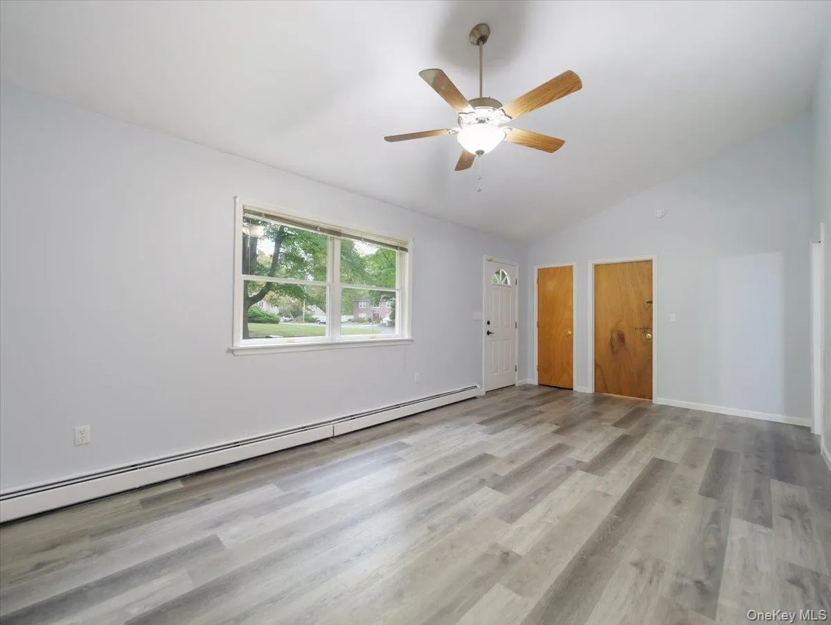 2 Enterprise Court, Clarkstown, NY, 5 Bedrooms Bedrooms, 13 Rooms Rooms,3 BathroomsBathrooms,Residential Lease,For Rent,Enterprise,0,1058141 2 Enterprise Court, Clarkstown, NY, 5 Bedrooms Bedrooms, 13 Rooms Rooms,3 BathroomsBathrooms,Residential Lease,For Rent,Enterprise,0,1058141