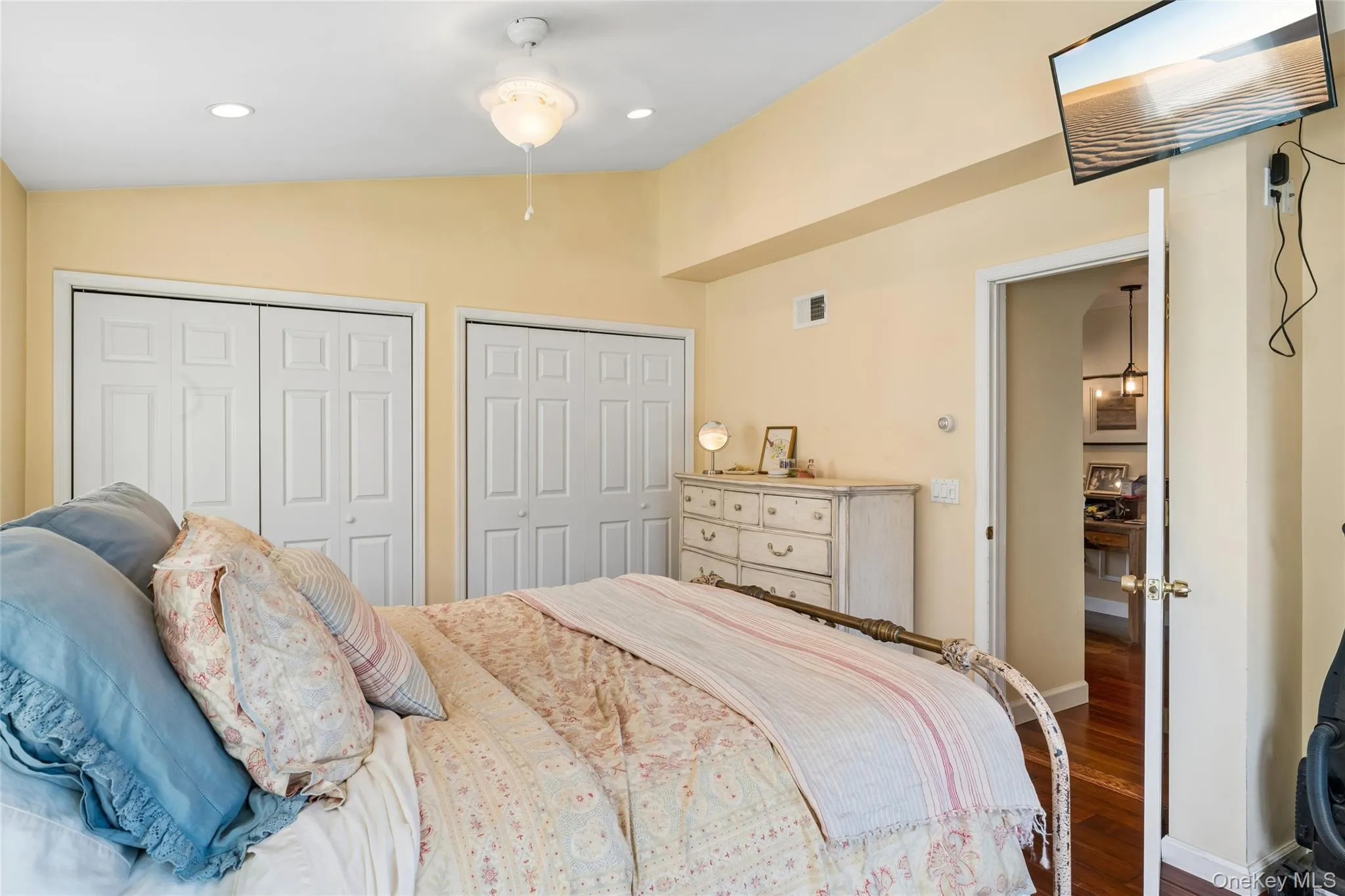 143 Deer Lake Drive, Babylon, NY, 3 Bedrooms Bedrooms, 7 Rooms Rooms,2 BathroomsBathrooms,Residential,For Rent,Deer Lake,0,1058142 143 Deer Lake Drive, Babylon, NY, 3 Bedrooms Bedrooms, 7 Rooms Rooms,2 BathroomsBathrooms,Residential,For Rent,Deer Lake,0,1058142