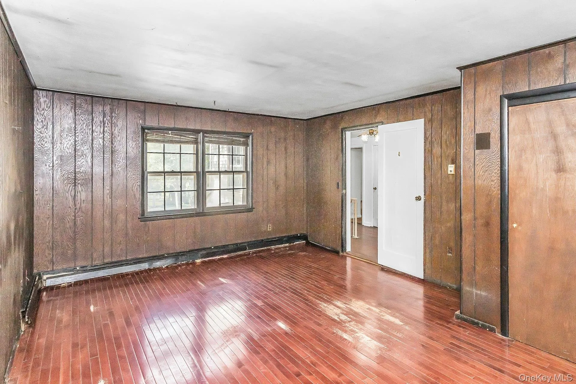 915 Glenwood Road, Hempstead, NY, 4 Bedrooms Bedrooms, 8 Rooms Rooms,1 BathroomBathrooms,Residential,For Rent,Glenwood,0,1058144 915 Glenwood Road, Hempstead, NY, 4 Bedrooms Bedrooms, 8 Rooms Rooms,1 BathroomBathrooms,Residential,For Rent,Glenwood,0,1058144