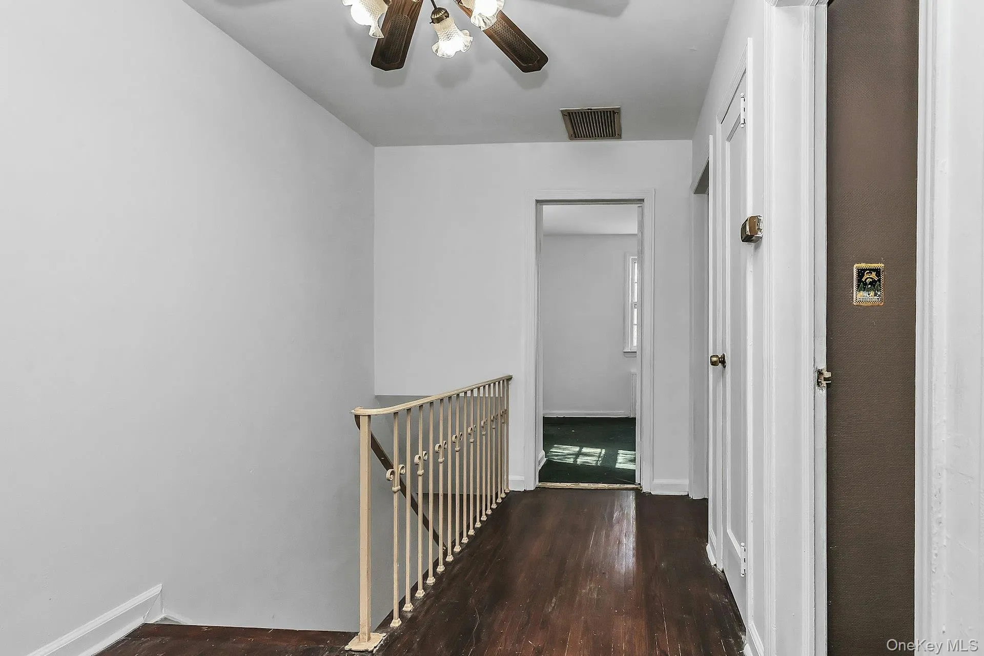 915 Glenwood Road, Hempstead, NY, 4 Bedrooms Bedrooms, 8 Rooms Rooms,1 BathroomBathrooms,Residential,For Rent,Glenwood,0,1058144 915 Glenwood Road, Hempstead, NY, 4 Bedrooms Bedrooms, 8 Rooms Rooms,1 BathroomBathrooms,Residential,For Rent,Glenwood,0,1058144