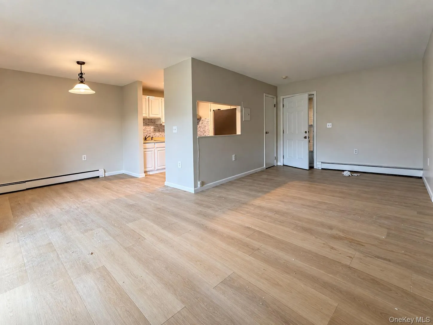 326 Concord Lane, Middletown, NY, 2 Bedroom Bedrooms, 5 Room Rooms,2 BathroomBathrooms,Residential Lease,For Rent,Concord,0,1058148 326 Concord Lane, Middletown, NY, 2 Bedroom Bedrooms, 5 Room Rooms,2 BathroomBathrooms,Residential Lease,For Rent,Concord,0,1058148
