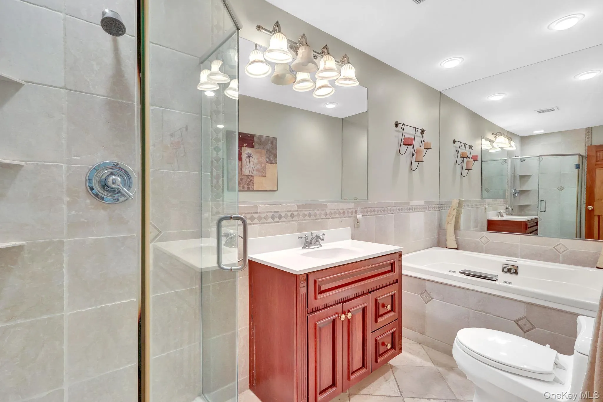 1st floor hall shared bath 1st floor hall shared bath
