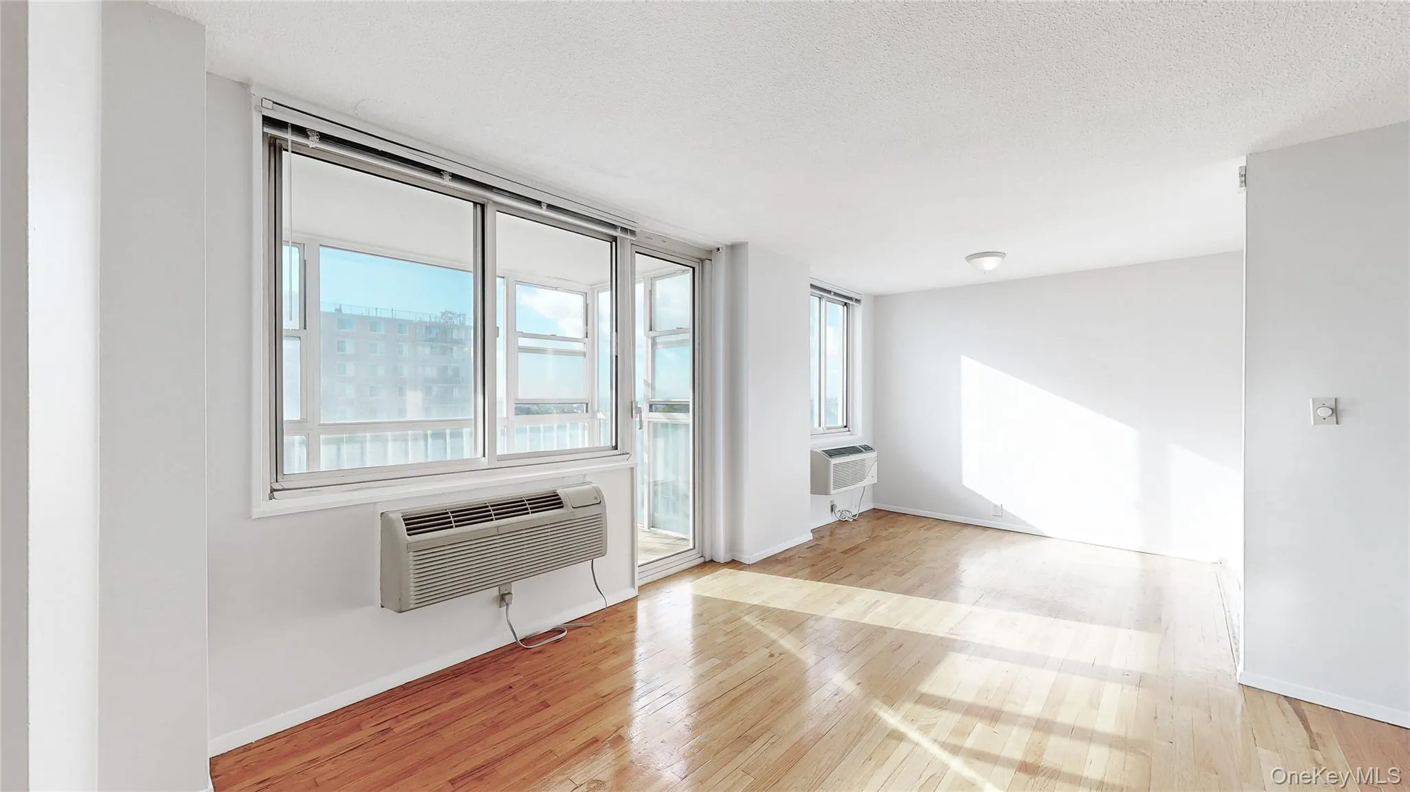 118-17 Union Turnpike, New York, NY, 2 Bedrooms Bedrooms, 4 Rooms Rooms,2 BathroomsBathrooms,Residential Lease,For Rent,Union,0,1058150 118-17 Union Turnpike, New York, NY, 2 Bedrooms Bedrooms, 4 Rooms Rooms,2 BathroomsBathrooms,Residential Lease,For Rent,Union,0,1058150