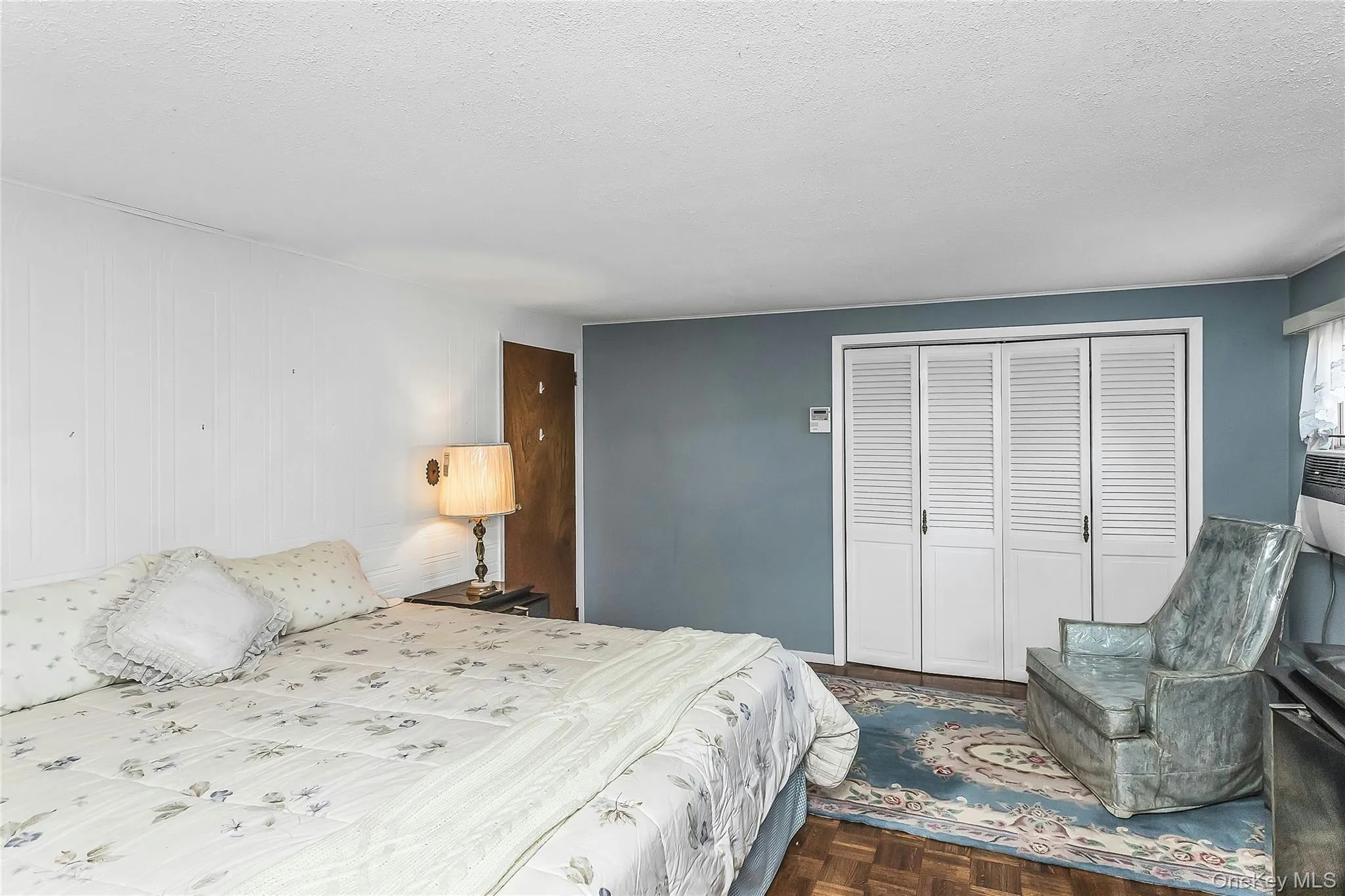 24 Fieldston Street, North Hempstead, NY, 3 Bedrooms Bedrooms, 8 Rooms Rooms,1 BathroomBathrooms,Residential,For Rent,Fieldston,0,1058152 24 Fieldston Street, North Hempstead, NY, 3 Bedrooms Bedrooms, 8 Rooms Rooms,1 BathroomBathrooms,Residential,For Rent,Fieldston,0,1058152