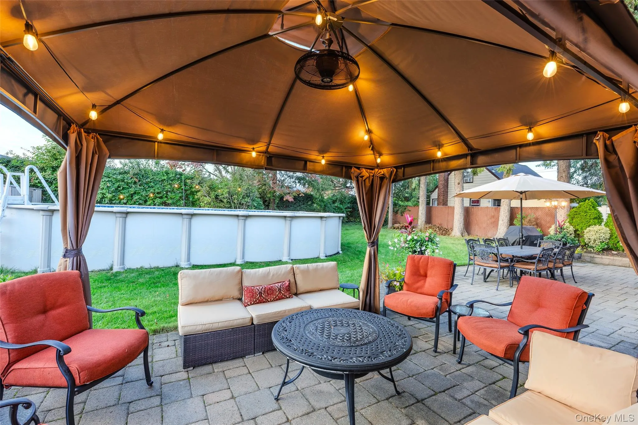 56 Kingston Avenue, Oyster Bay, NY, 3 Bedrooms Bedrooms, 9 Rooms Rooms,1 BathroomBathrooms,Residential,For Rent,Kingston,0,1058157 56 Kingston Avenue, Oyster Bay, NY, 3 Bedrooms Bedrooms, 9 Rooms Rooms,1 BathroomBathrooms,Residential,For Rent,Kingston,0,1058157