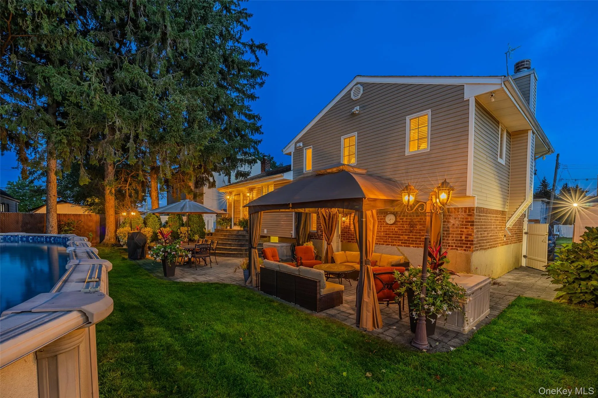 56 Kingston Avenue, Oyster Bay, NY, 3 Bedrooms Bedrooms, 9 Rooms Rooms,1 BathroomBathrooms,Residential,For Rent,Kingston,0,1058157 56 Kingston Avenue, Oyster Bay, NY, 3 Bedrooms Bedrooms, 9 Rooms Rooms,1 BathroomBathrooms,Residential,For Rent,Kingston,0,1058157