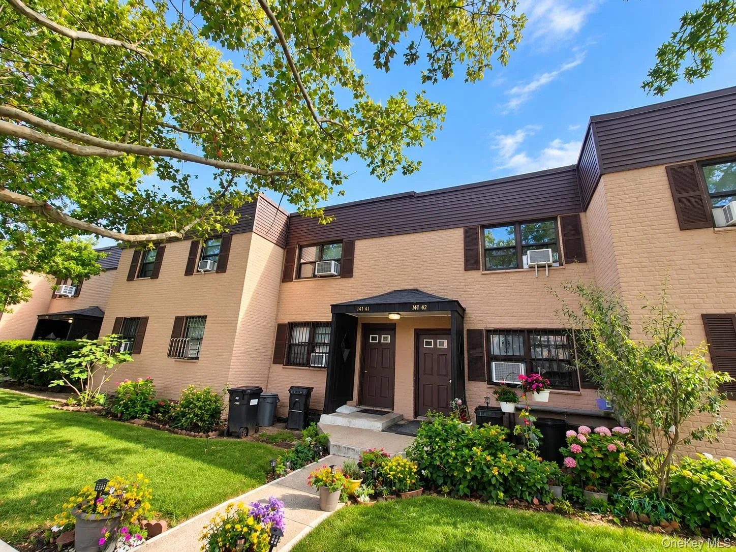 14742 72nd Avenue, New York, NY, 2 Bedrooms Bedrooms, 5 Rooms Rooms,1 BathroomBathrooms,Residential,For Rent,72nd,0,1058183 14742 72nd Avenue, New York, NY, 2 Bedrooms Bedrooms, 5 Rooms Rooms,1 BathroomBathrooms,Residential,For Rent,72nd,0,1058183
