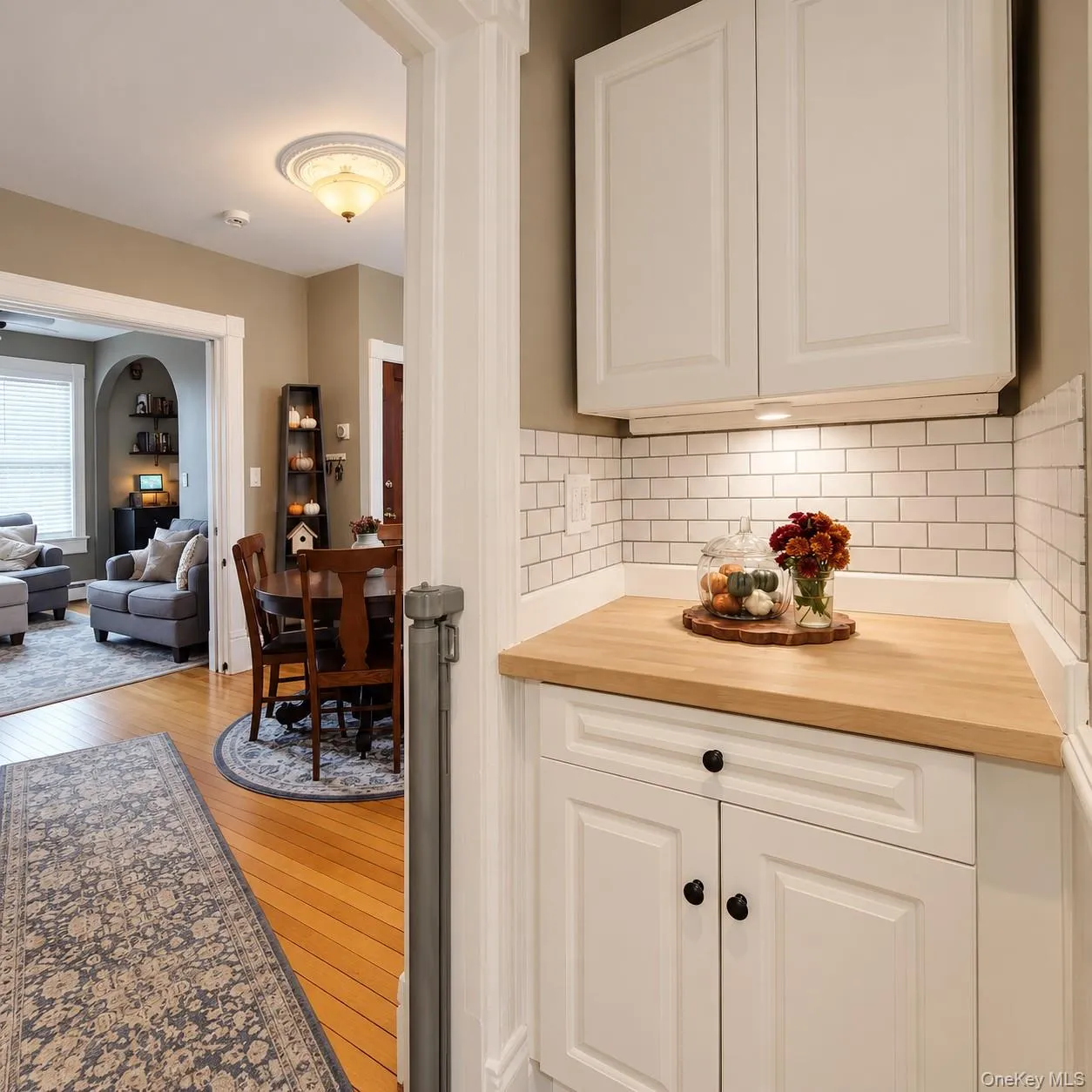2 Linwood Avenue, Poughkeepsie, NY, 2 Bedrooms Bedrooms, 7 Rooms Rooms,1 BathroomBathrooms,Residential Lease,For Rent,Linwood,0,1058184 2 Linwood Avenue, Poughkeepsie, NY, 2 Bedrooms Bedrooms, 7 Rooms Rooms,1 BathroomBathrooms,Residential Lease,For Rent,Linwood,0,1058184