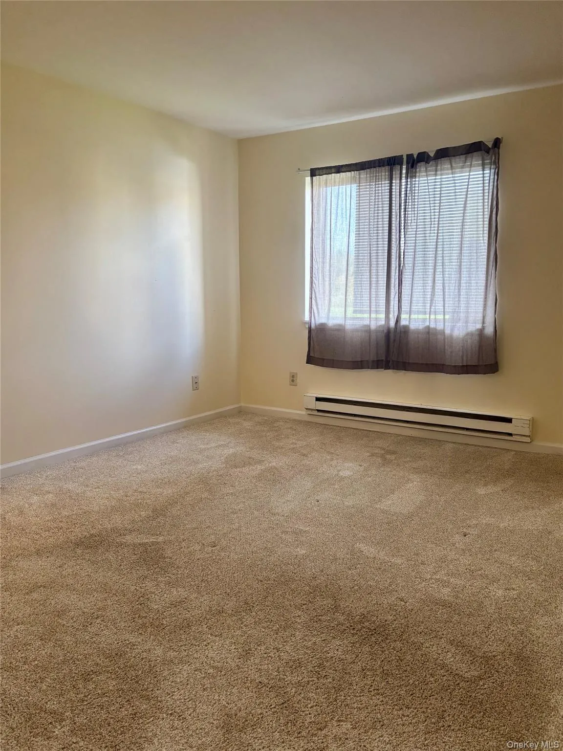 54 Davos Point, Fallsburg, NY, 1 Bedroom Bedrooms, 3 Rooms Rooms,1 BathroomBathrooms,Residential Lease,For Rent,Davos,0,1058190 54 Davos Point, Fallsburg, NY, 1 Bedroom Bedrooms, 3 Rooms Rooms,1 BathroomBathrooms,Residential Lease,For Rent,Davos,0,1058190