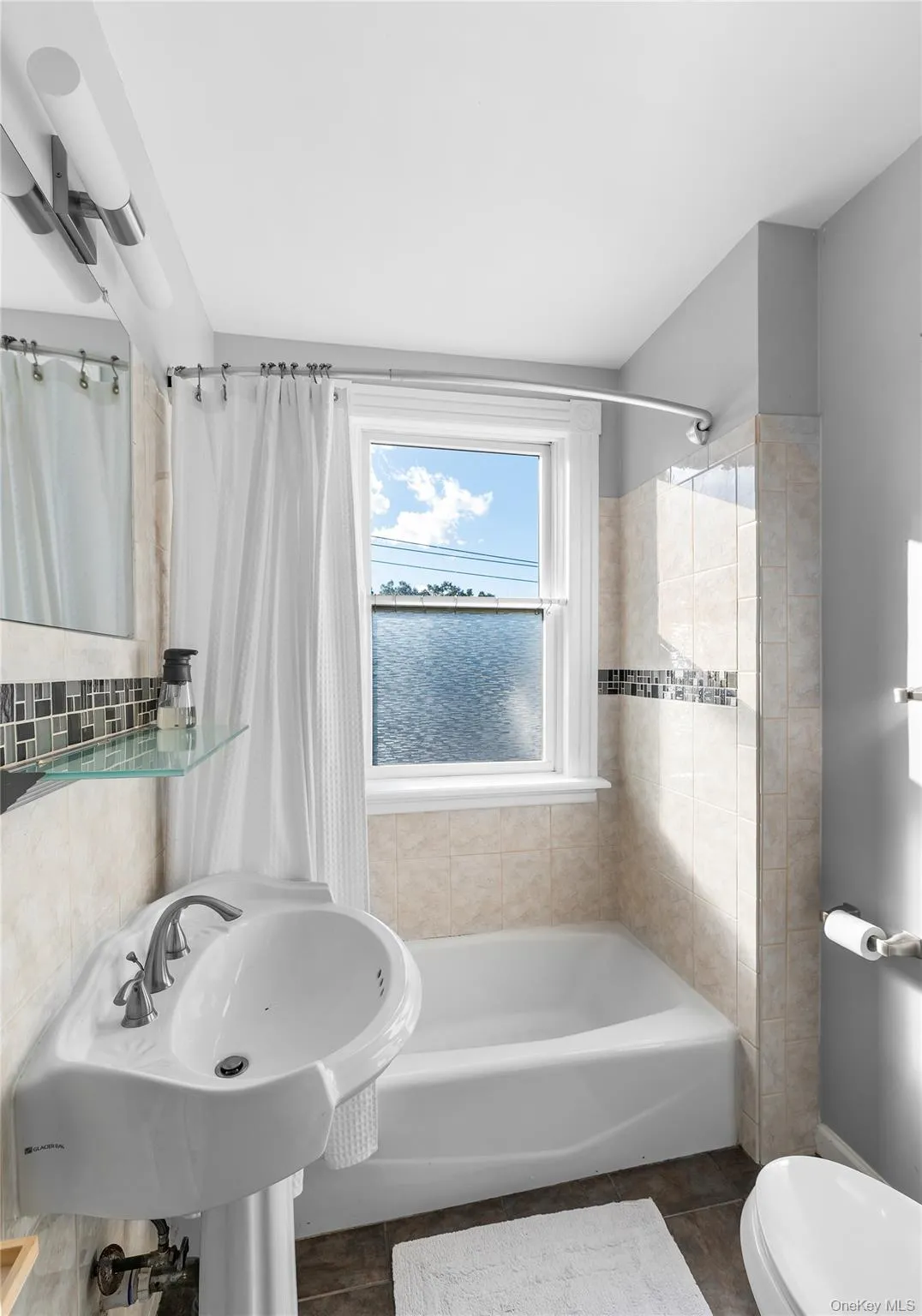 18 Linden Avenue, Ossining, NY, 3 Bedrooms Bedrooms, 6 Rooms Rooms,1 BathroomBathrooms,Residential,For Rent,Linden,0,1058195 18 Linden Avenue, Ossining, NY, 3 Bedrooms Bedrooms, 6 Rooms Rooms,1 BathroomBathrooms,Residential,For Rent,Linden,0,1058195