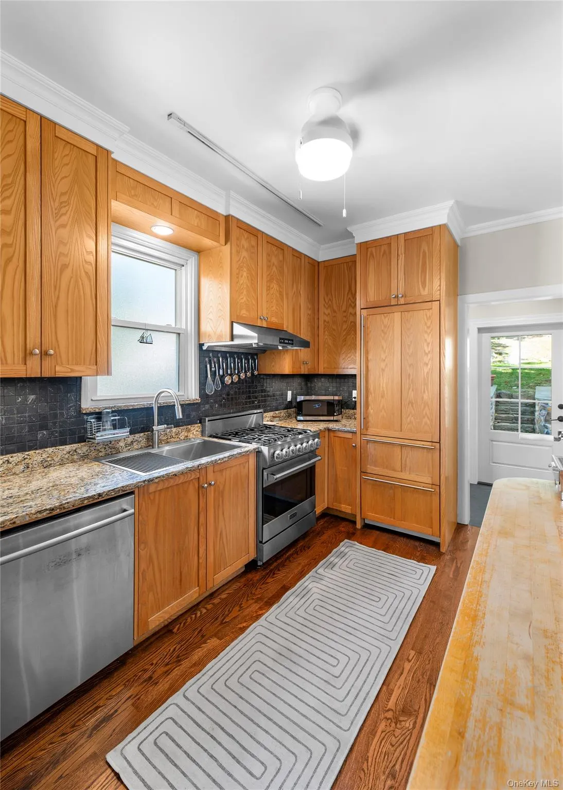 18 Linden Avenue, Ossining, NY, 3 Bedrooms Bedrooms, 6 Rooms Rooms,1 BathroomBathrooms,Residential,For Rent,Linden,0,1058195 18 Linden Avenue, Ossining, NY, 3 Bedrooms Bedrooms, 6 Rooms Rooms,1 BathroomBathrooms,Residential,For Rent,Linden,0,1058195