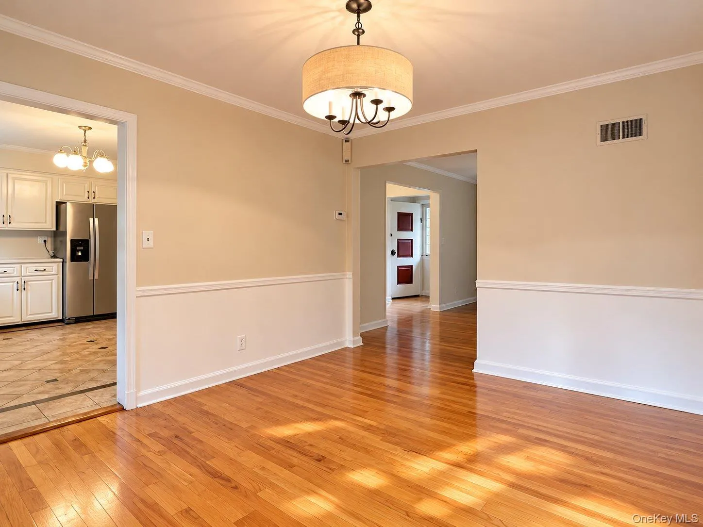 174 Waverly Road, New Rochelle, NY, 4 Bedroom Bedrooms, 8 Room Rooms,3 BathroomBathrooms,Residential Lease,For Rent,Waverly,0,1058203 174 Waverly Road, New Rochelle, NY, 4 Bedroom Bedrooms, 8 Room Rooms,3 BathroomBathrooms,Residential Lease,For Rent,Waverly,0,1058203