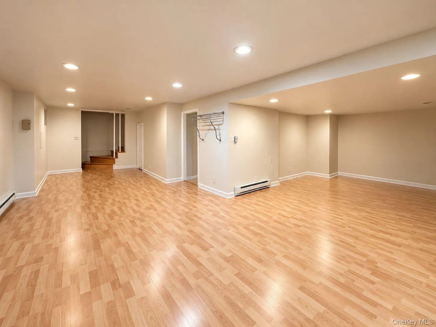 174 Waverly Road, New Rochelle, NY, 4 Bedrooms Bedrooms, 8 Rooms Rooms,3 BathroomsBathrooms,Residential Lease,For Rent,Waverly,0,1058203 174 Waverly Road, New Rochelle, NY, 4 Bedrooms Bedrooms, 8 Rooms Rooms,3 BathroomsBathrooms,Residential Lease,For Rent,Waverly,0,1058203