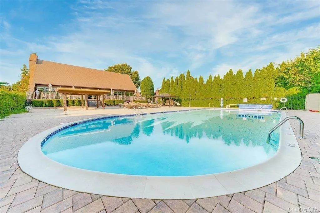148 Southgate Circle, Oyster Bay, NY, 3 Bedrooms Bedrooms, 7 Rooms Rooms,2 BathroomsBathrooms,Residential,For Rent,Southgate,0,1058208 148 Southgate Circle, Oyster Bay, NY, 3 Bedrooms Bedrooms, 7 Rooms Rooms,2 BathroomsBathrooms,Residential,For Rent,Southgate,0,1058208
