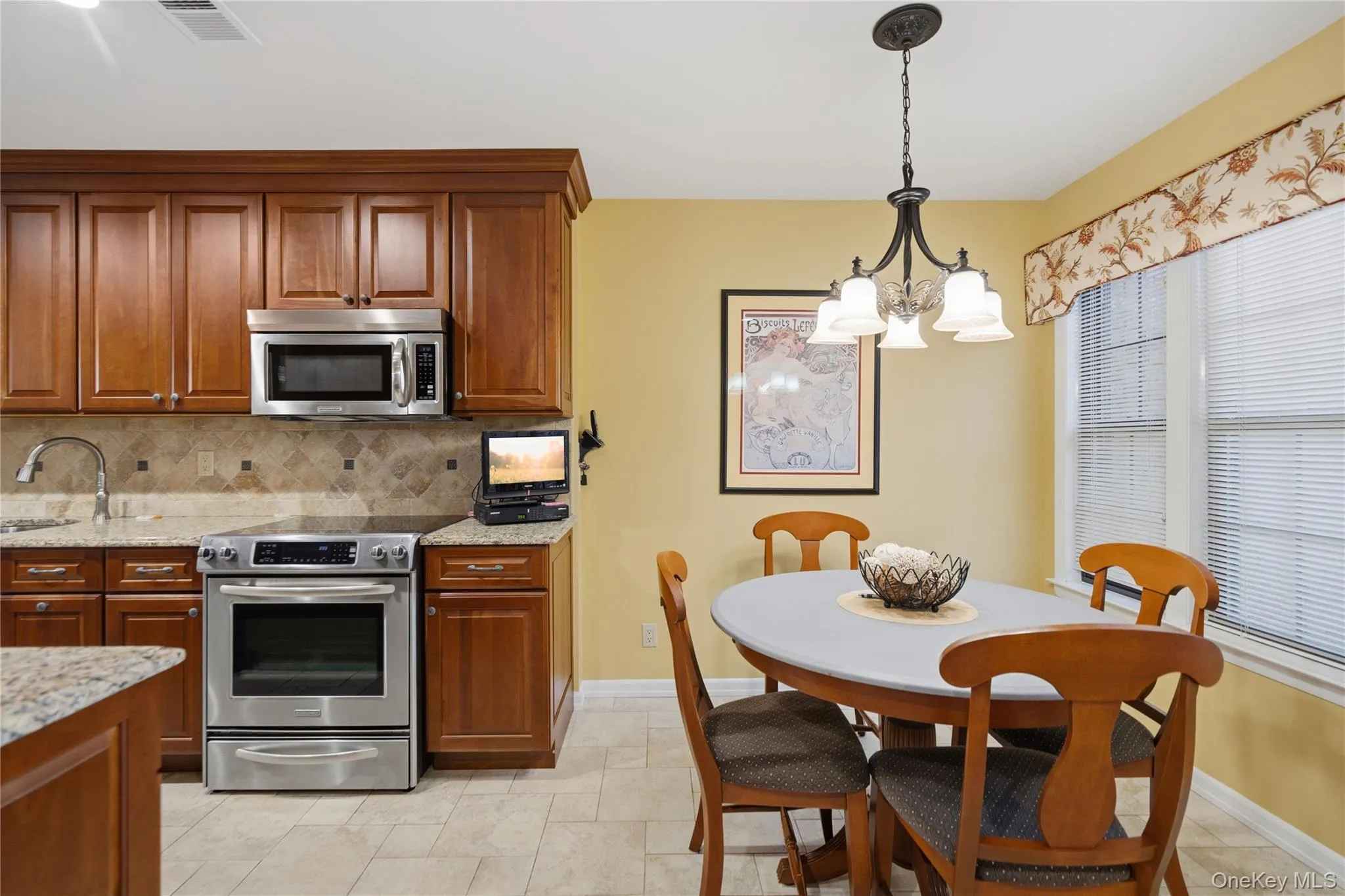 148 Southgate Circle, Oyster Bay, NY, 3 Bedrooms Bedrooms, 7 Rooms Rooms,2 BathroomsBathrooms,Residential,For Rent,Southgate,0,1058208 148 Southgate Circle, Oyster Bay, NY, 3 Bedrooms Bedrooms, 7 Rooms Rooms,2 BathroomsBathrooms,Residential,For Rent,Southgate,0,1058208