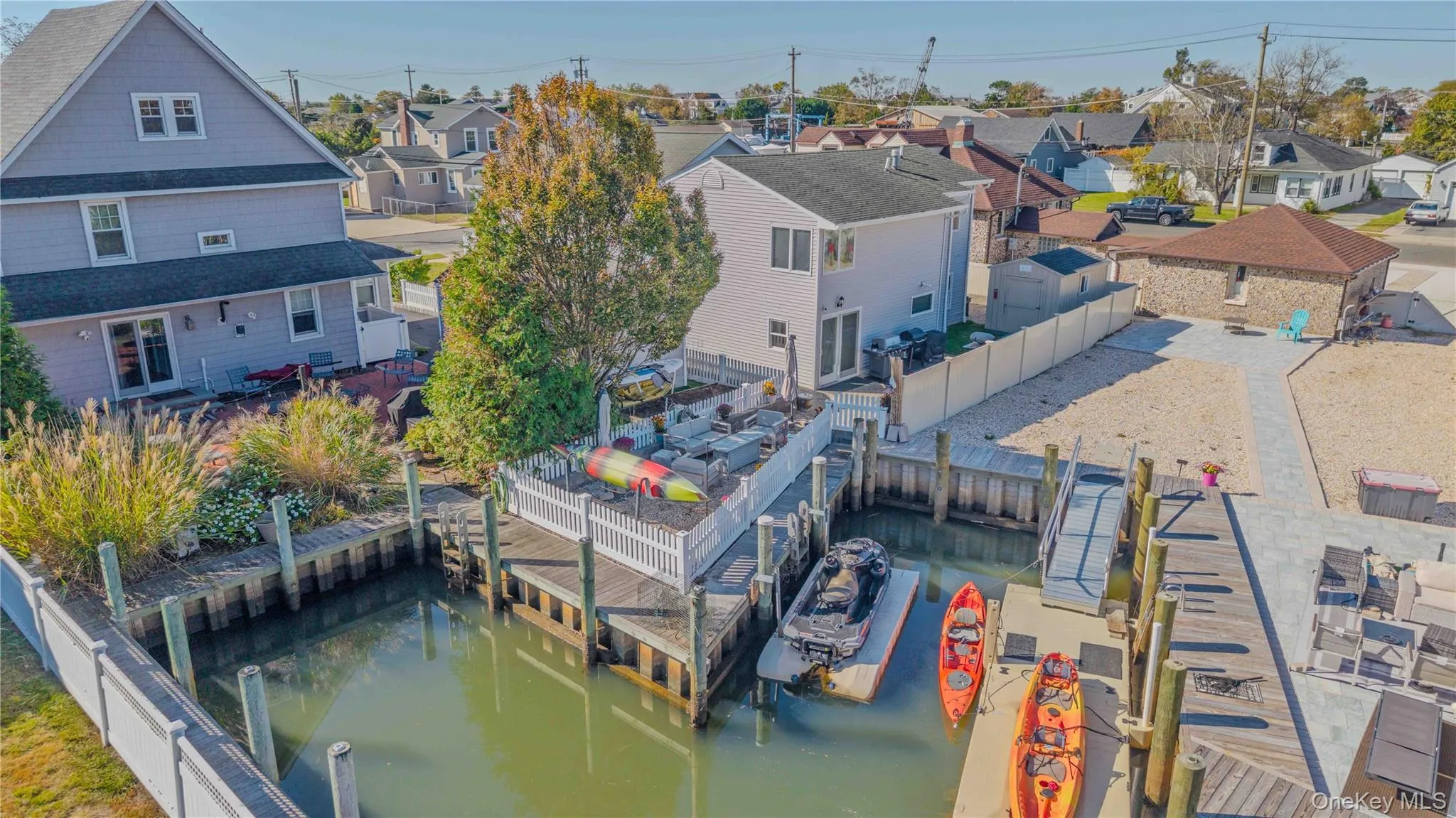 7 Meadow Lane, Babylon, NY, 4 Bedrooms Bedrooms, 10 Rooms Rooms,2 BathroomsBathrooms,Residential,For Rent,Meadow,0,1058209 7 Meadow Lane, Babylon, NY, 4 Bedrooms Bedrooms, 10 Rooms Rooms,2 BathroomsBathrooms,Residential,For Rent,Meadow,0,1058209