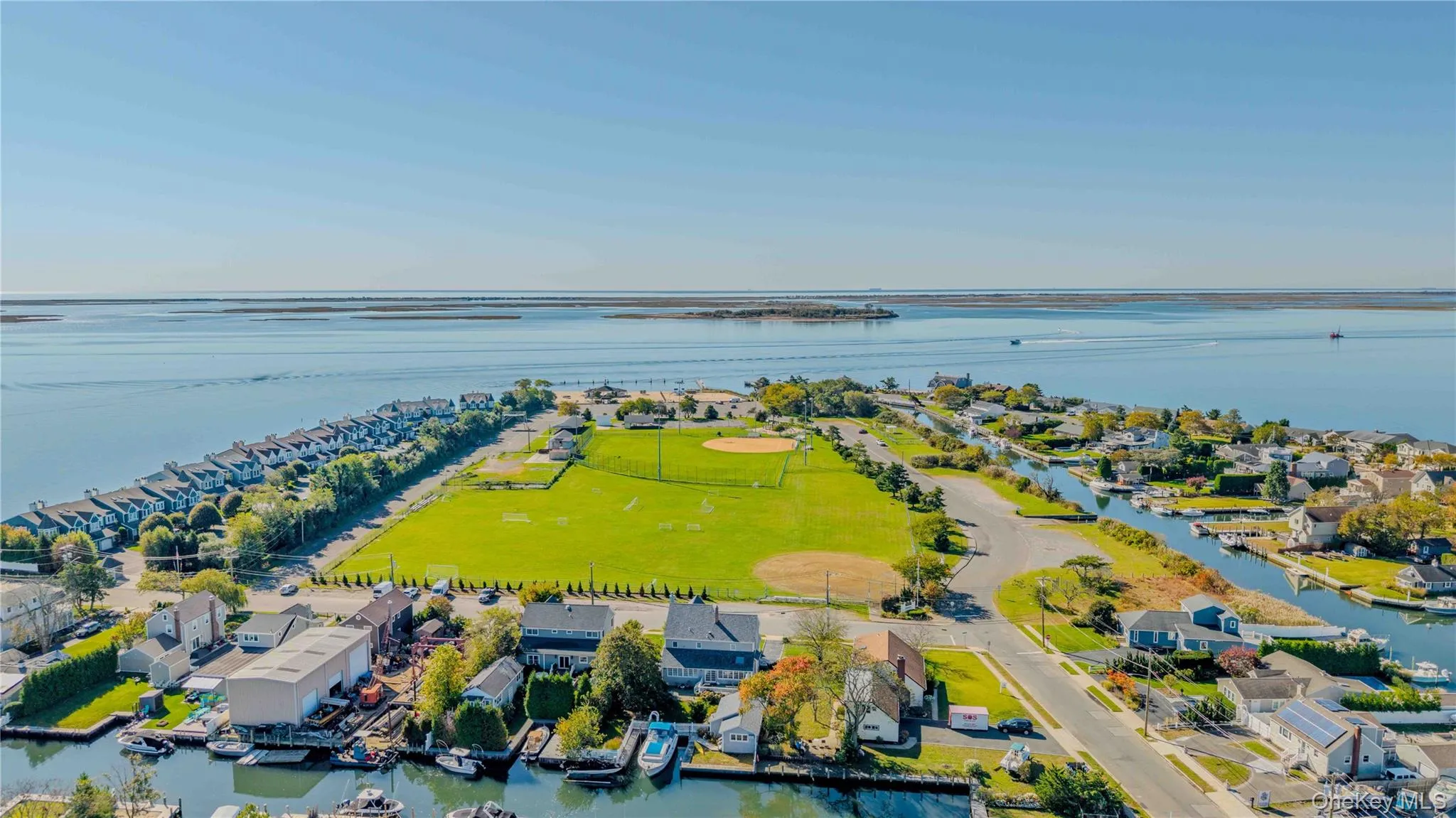 7 Meadow Lane, Babylon, NY, 4 Bedrooms Bedrooms, 10 Rooms Rooms,2 BathroomsBathrooms,Residential,For Rent,Meadow,0,1058209 7 Meadow Lane, Babylon, NY, 4 Bedrooms Bedrooms, 10 Rooms Rooms,2 BathroomsBathrooms,Residential,For Rent,Meadow,0,1058209