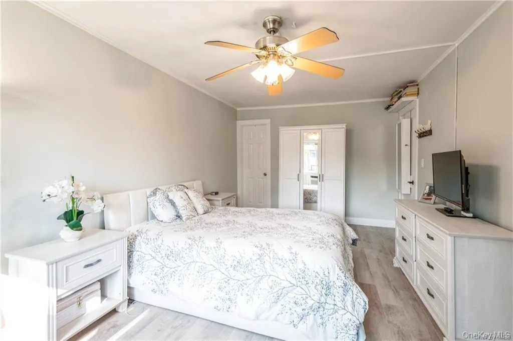 75 Sierra Vista Lane, Clarkstown, NY, 1 Bedroom Bedrooms, 3 Room Rooms,1 BathroomBathrooms,Residential Lease,For Rent,Sierra Vista,0,1058211 75 Sierra Vista Lane, Clarkstown, NY, 1 Bedroom Bedrooms, 3 Room Rooms,1 BathroomBathrooms,Residential Lease,For Rent,Sierra Vista,0,1058211