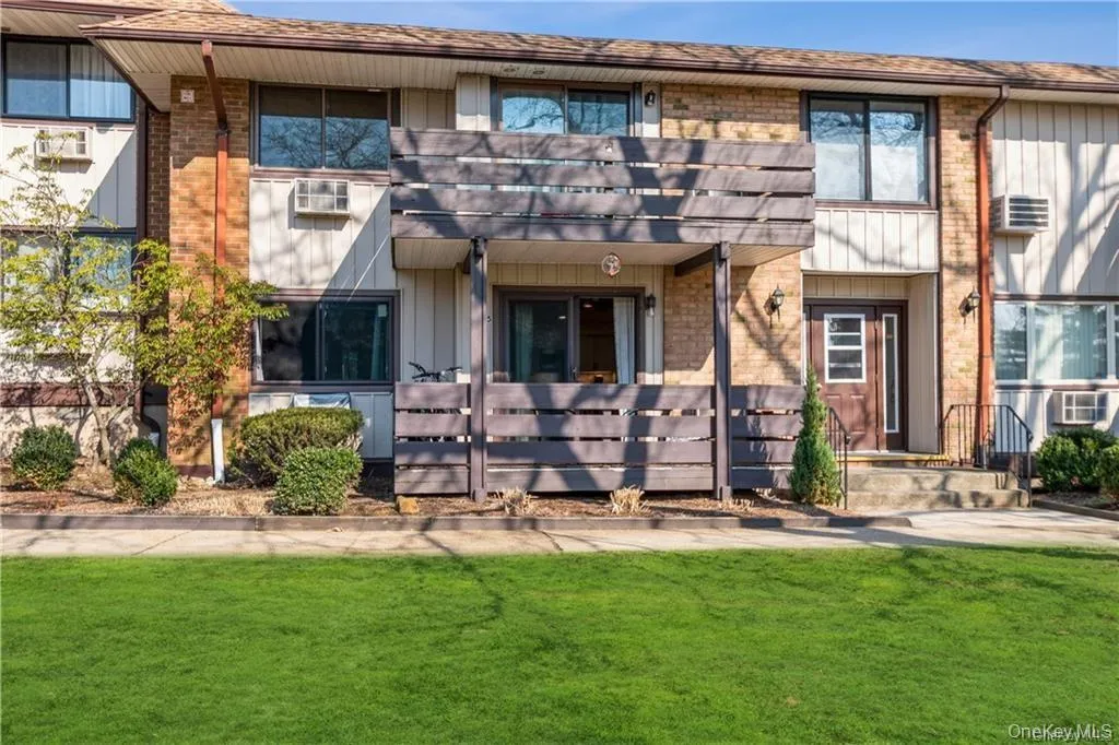 75 Sierra Vista Lane, Clarkstown, NY, 1 Bedroom Bedrooms, 3 Room Rooms,1 BathroomBathrooms,Residential Lease,For Rent,Sierra Vista,0,1058211 75 Sierra Vista Lane, Clarkstown, NY, 1 Bedroom Bedrooms, 3 Room Rooms,1 BathroomBathrooms,Residential Lease,For Rent,Sierra Vista,0,1058211