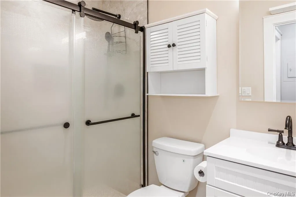 75 Sierra Vista Lane, Clarkstown, NY, 1 Bedroom Bedrooms, 3 Room Rooms,1 BathroomBathrooms,Residential Lease,For Rent,Sierra Vista,0,1058211 75 Sierra Vista Lane, Clarkstown, NY, 1 Bedroom Bedrooms, 3 Room Rooms,1 BathroomBathrooms,Residential Lease,For Rent,Sierra Vista,0,1058211